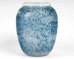 1932 René Lalique Original Vase Biches Deers Glass with Blue Patina