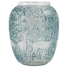 1932 René Lalique Vaso originale in vetro Biches Deers con patina blu