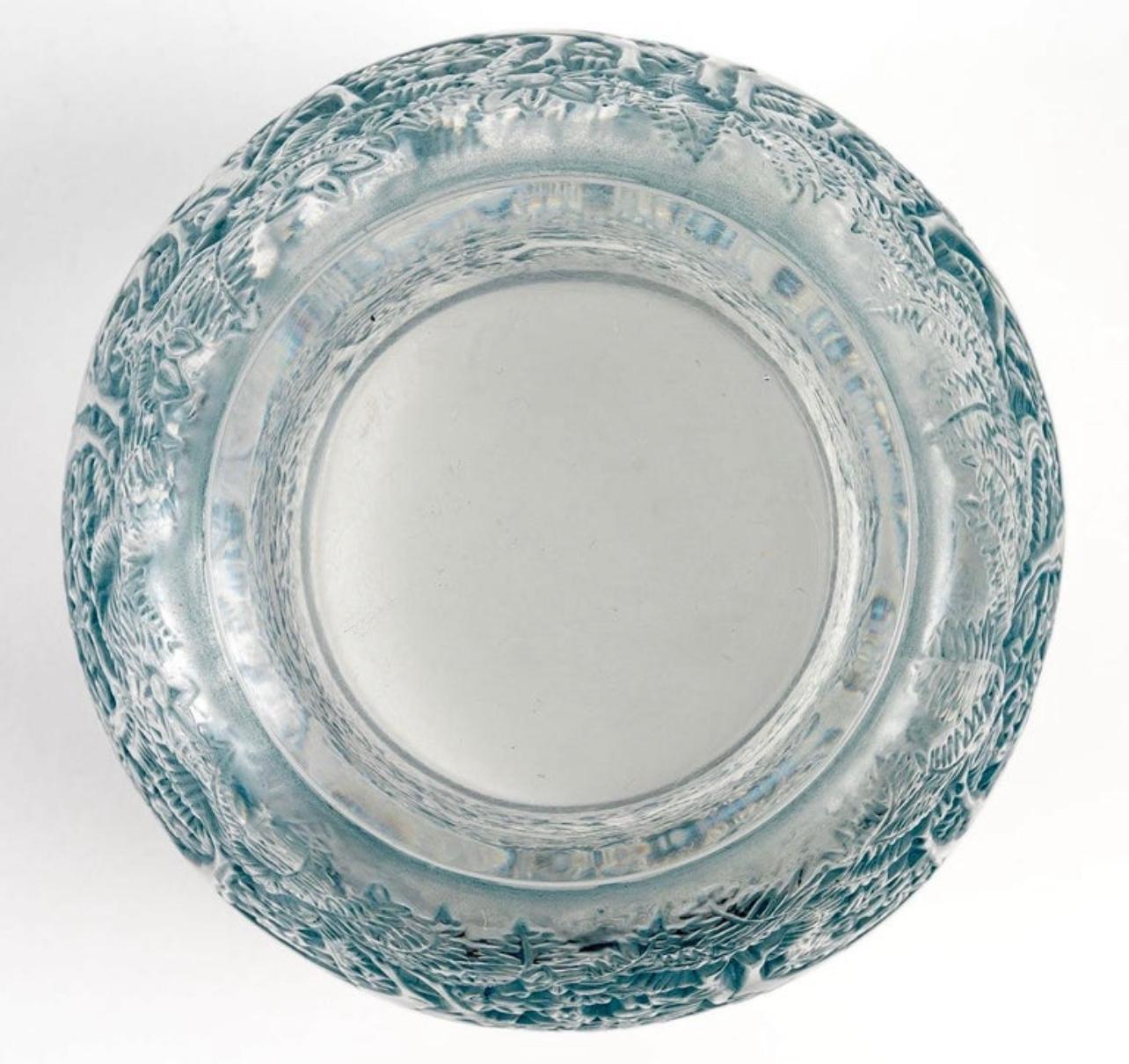 Art Deco 1932 René Lalique, Original Vase Biches Frosted Glass with Blue Patina