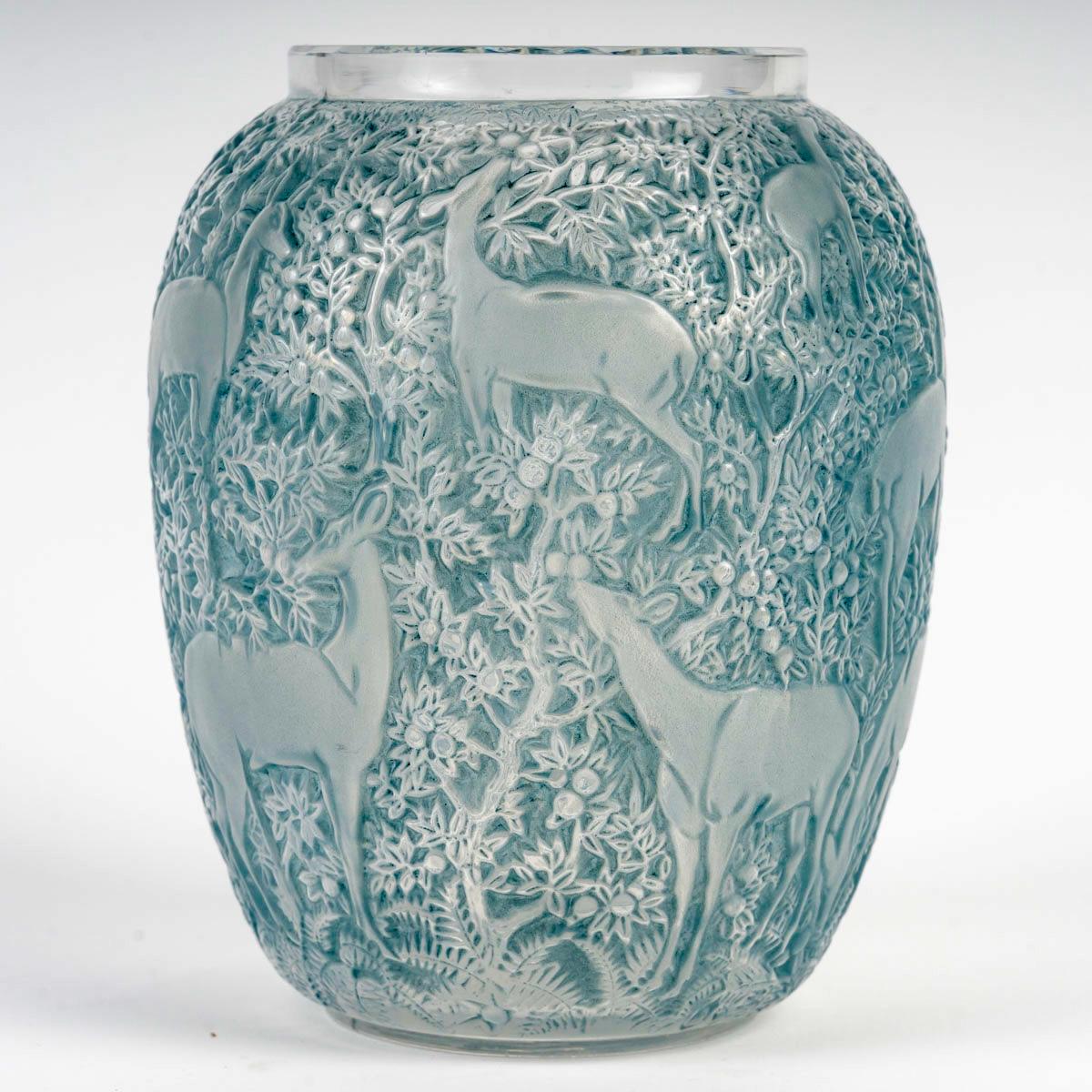 Mid-20th Century 1932 René Lalique, Original Vase Biches Frosted Glass with Blue Patina