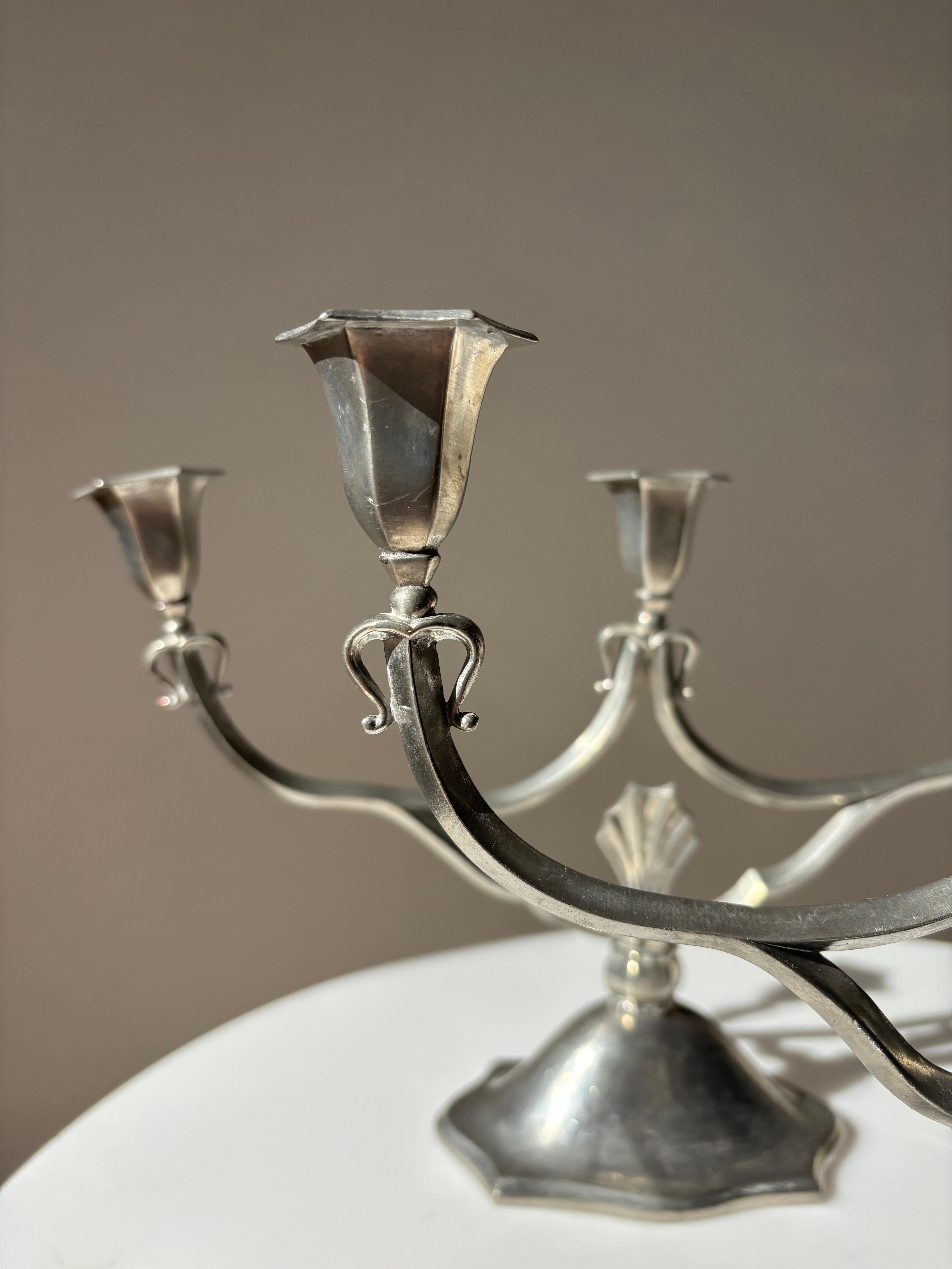 Paire de candélabres Grace suédois Svenskt Tenn de 1932 en vente 2