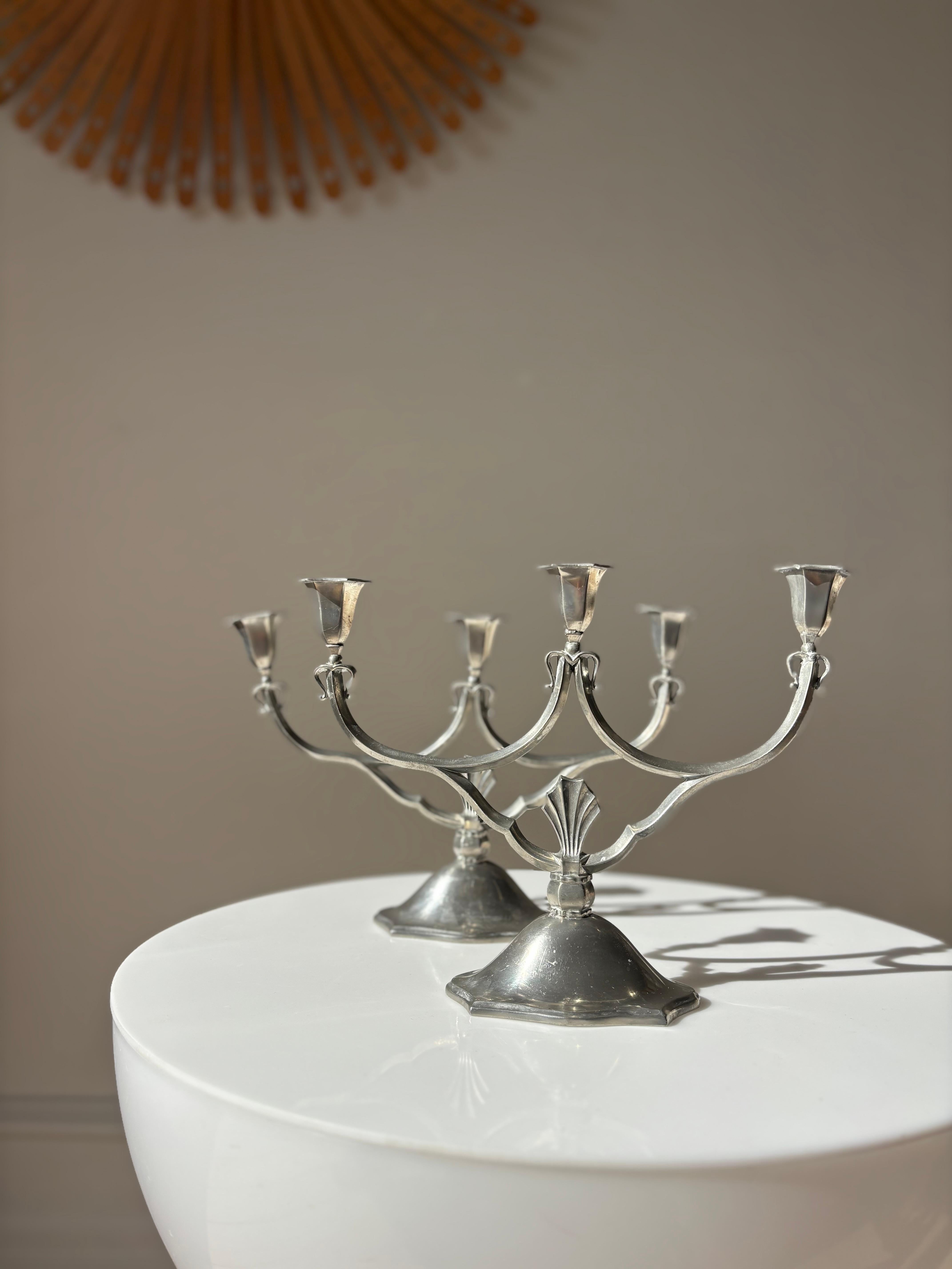 Paire de candélabres Grace suédois Svenskt Tenn de 1932 en vente 1