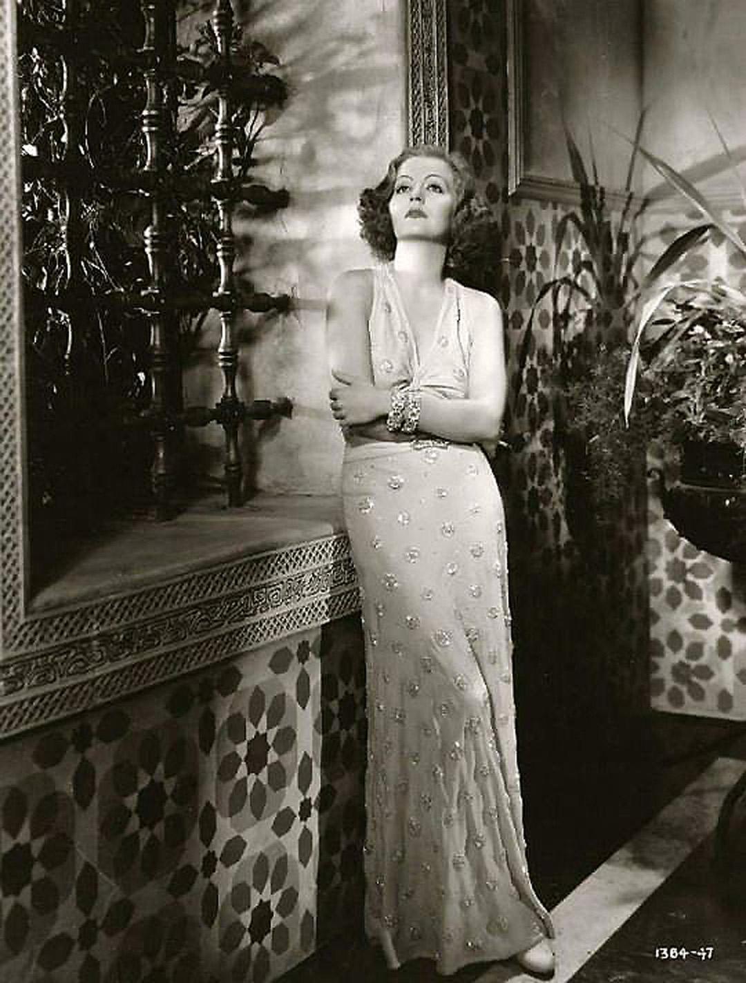 Women's 1932 Tallulah Bankhead Movie-Worn Beaded Blush Silk Bias Cut Deco Gown & Jacket
