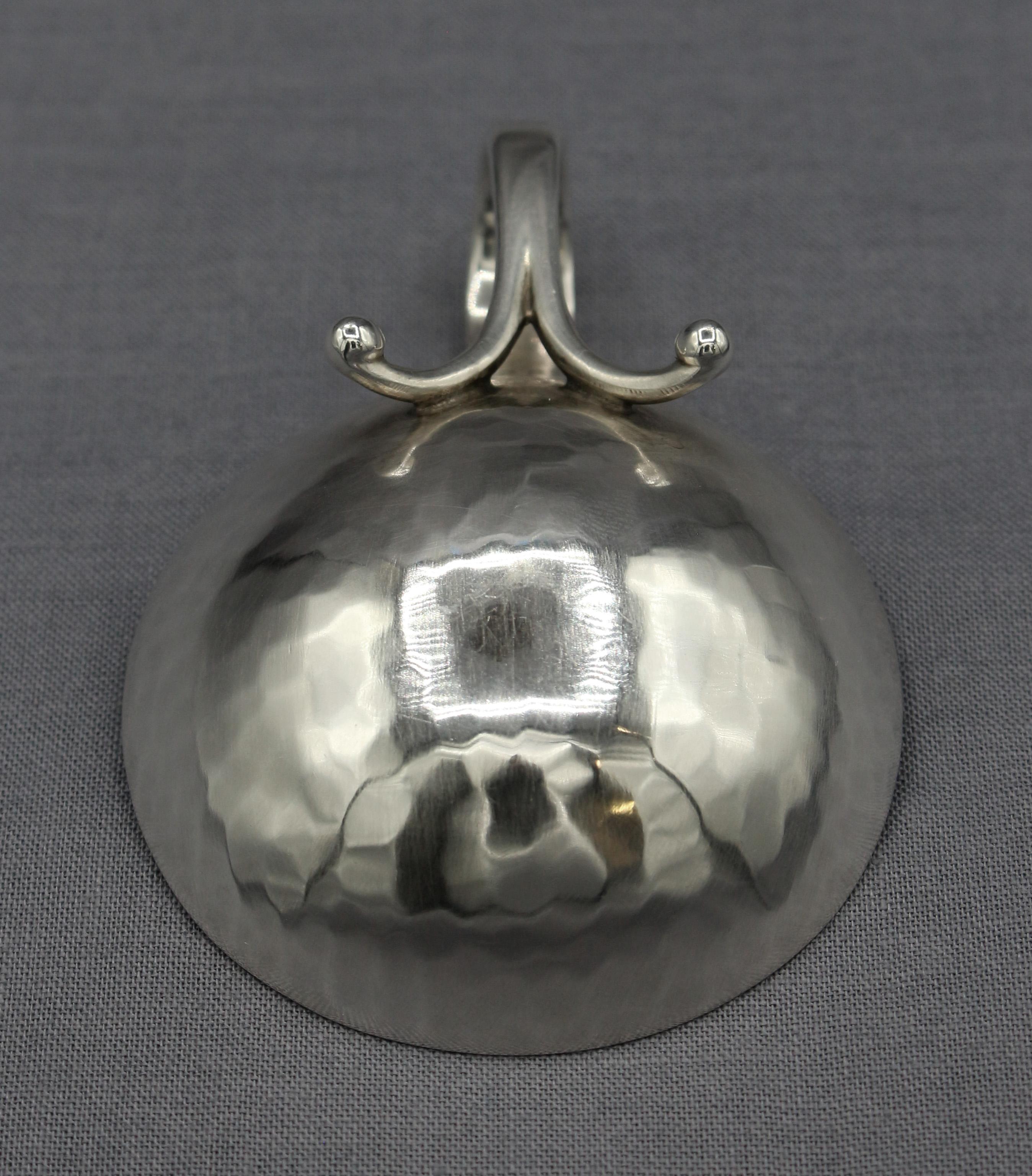 Neoclassico 1933-1944 Set di 6 saliere in argento di Georg Jensen in vendita
