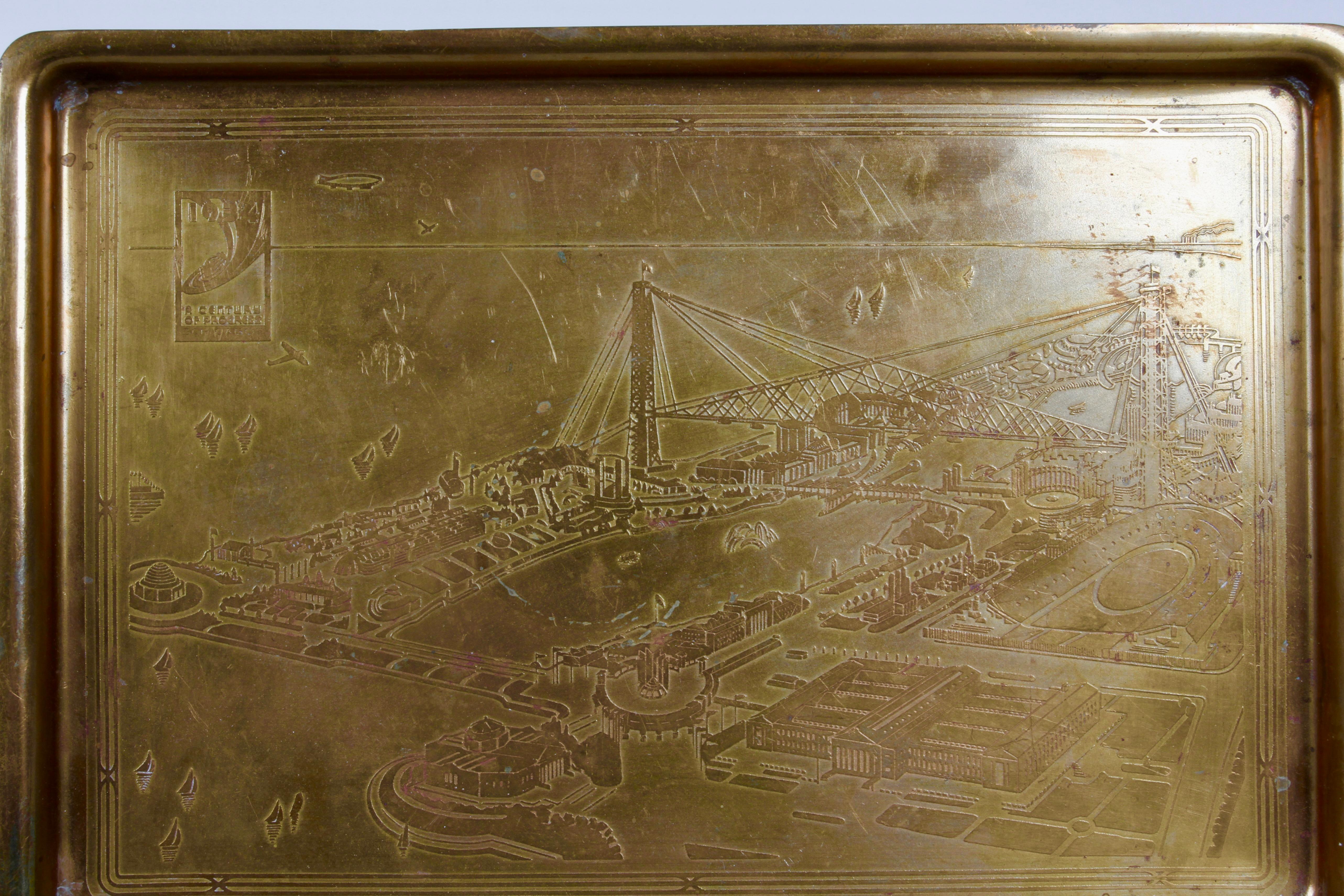 Cuivre 1933 - Un siècle de progrès - Exposition universelle de Chicago Plateau en cuivre massif gravé en vente