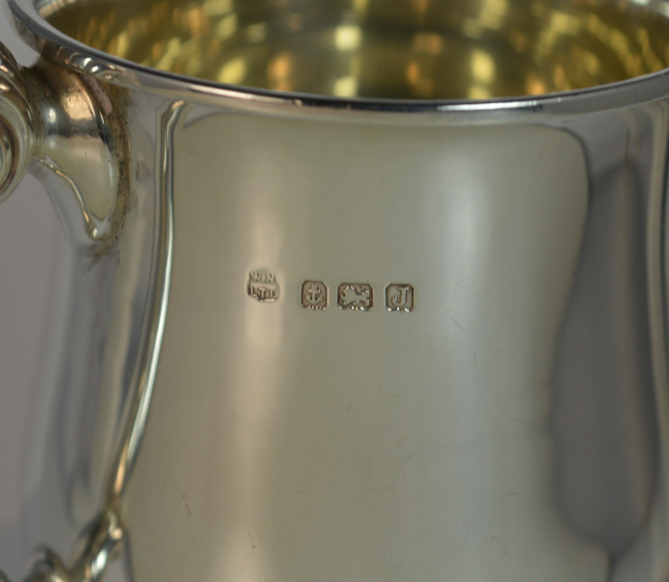 1933 Large and Heavy Hallmarked Silver Cup Mug or Tankard with No Engraving (Viktorianisch)