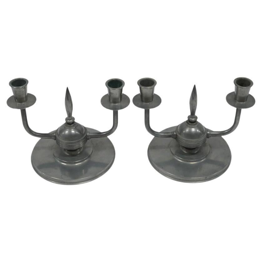 1933 Coppia di portacandele in peltro di J.L. Hultman per Svenskt Tenn