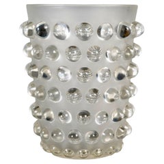 1933 René Lalique - Art Deco Vase Mossi Glass