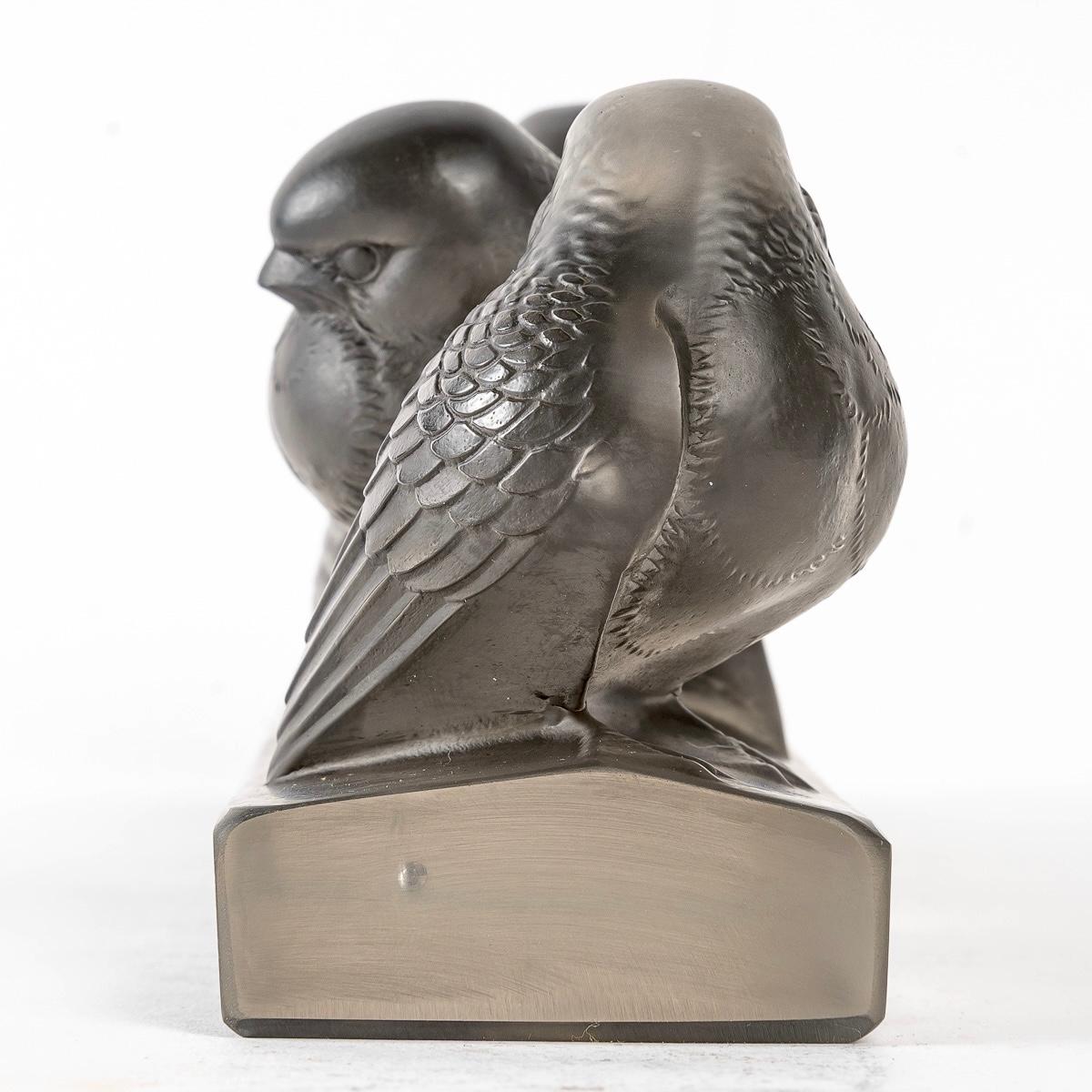 lalique sparrow figurine