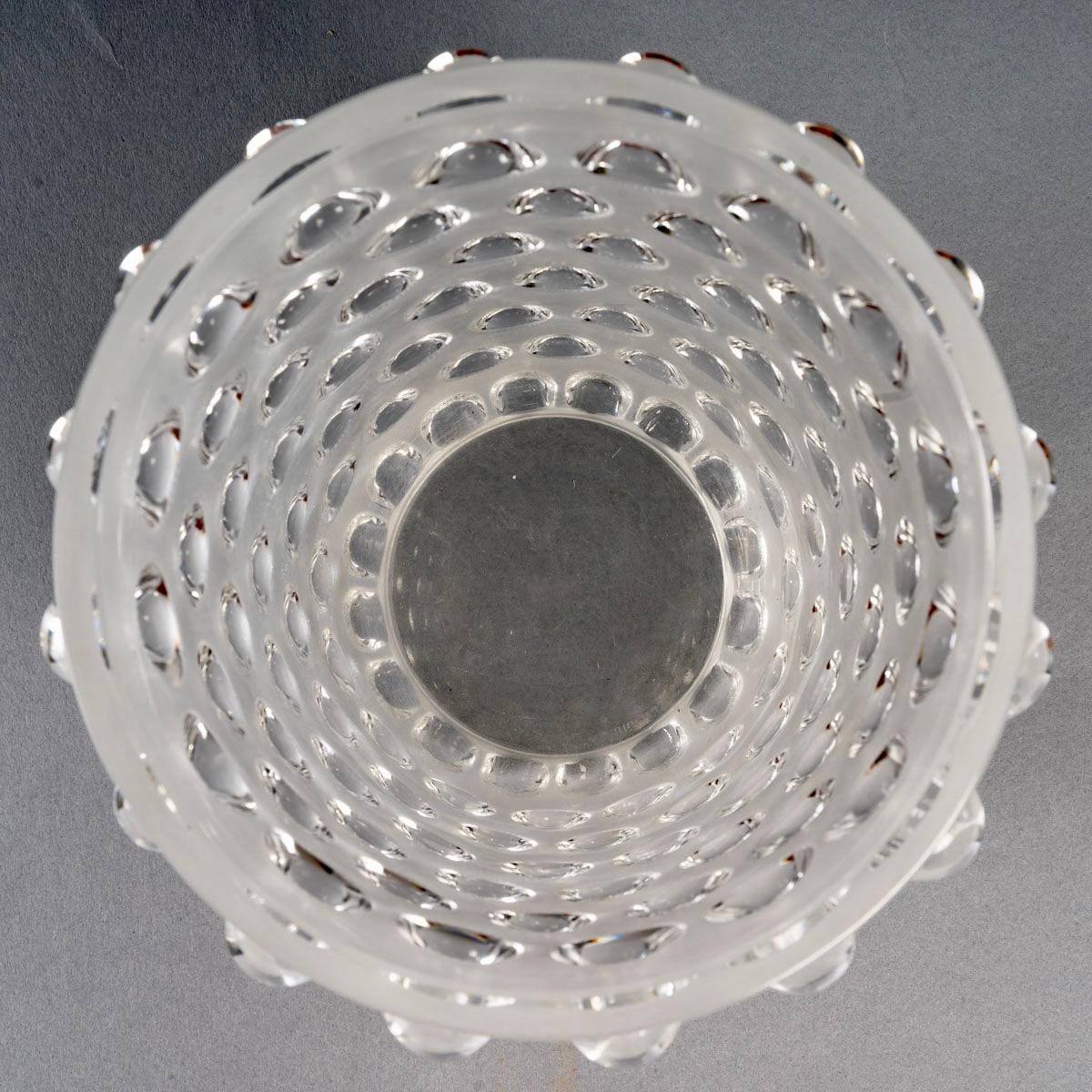 Molded 1933 René Lalique, Original Mossi Vase Frosted Glass