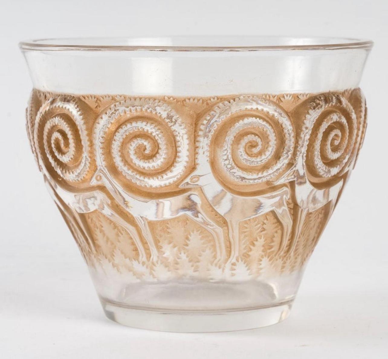 French 1933 René Lalique Rennes Vase in Clear and Frosted Glass with Sepia Patina For Sale