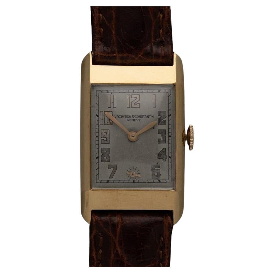 1933 Vacheron & Constantin Vintage Mens Art Deco Rectangular Watch - 18K Gold For Sale