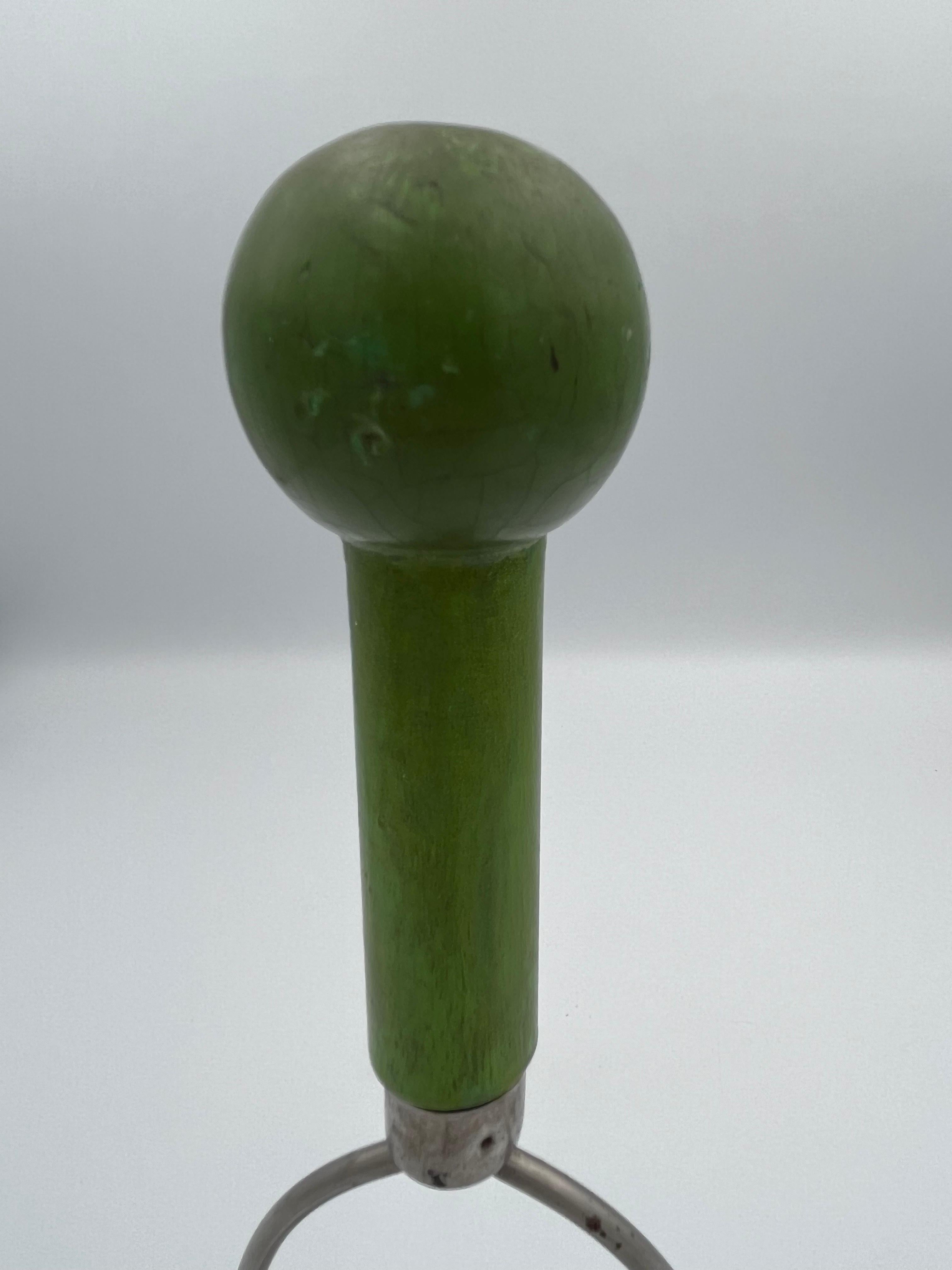 Schiacciapatate Art Deco Henry Dreyfuss Co del 1934 nella Collezione del Met in vendita 2
