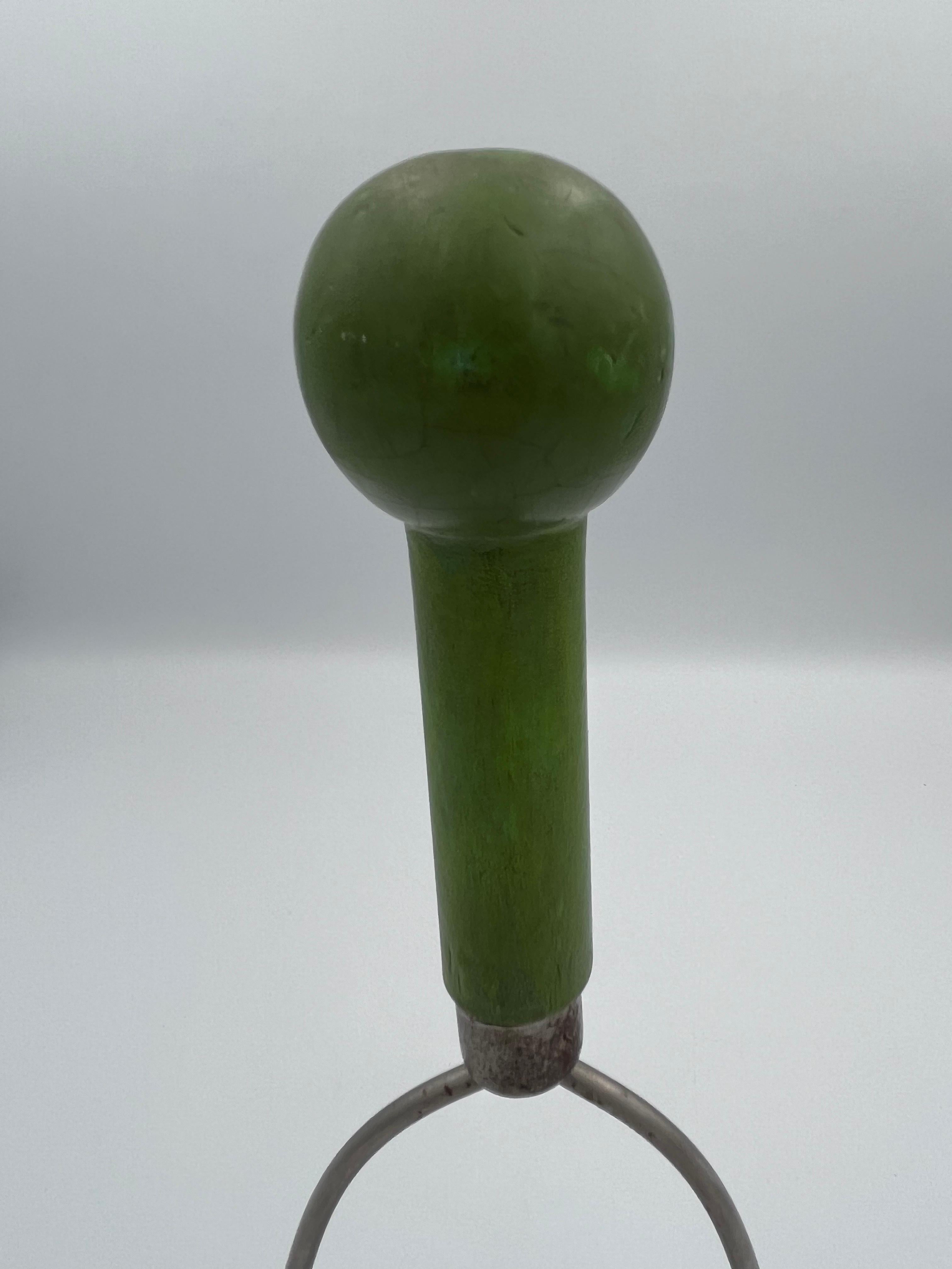 Schiacciapatate Art Deco Henry Dreyfuss Co del 1934 nella Collezione del Met in vendita 3