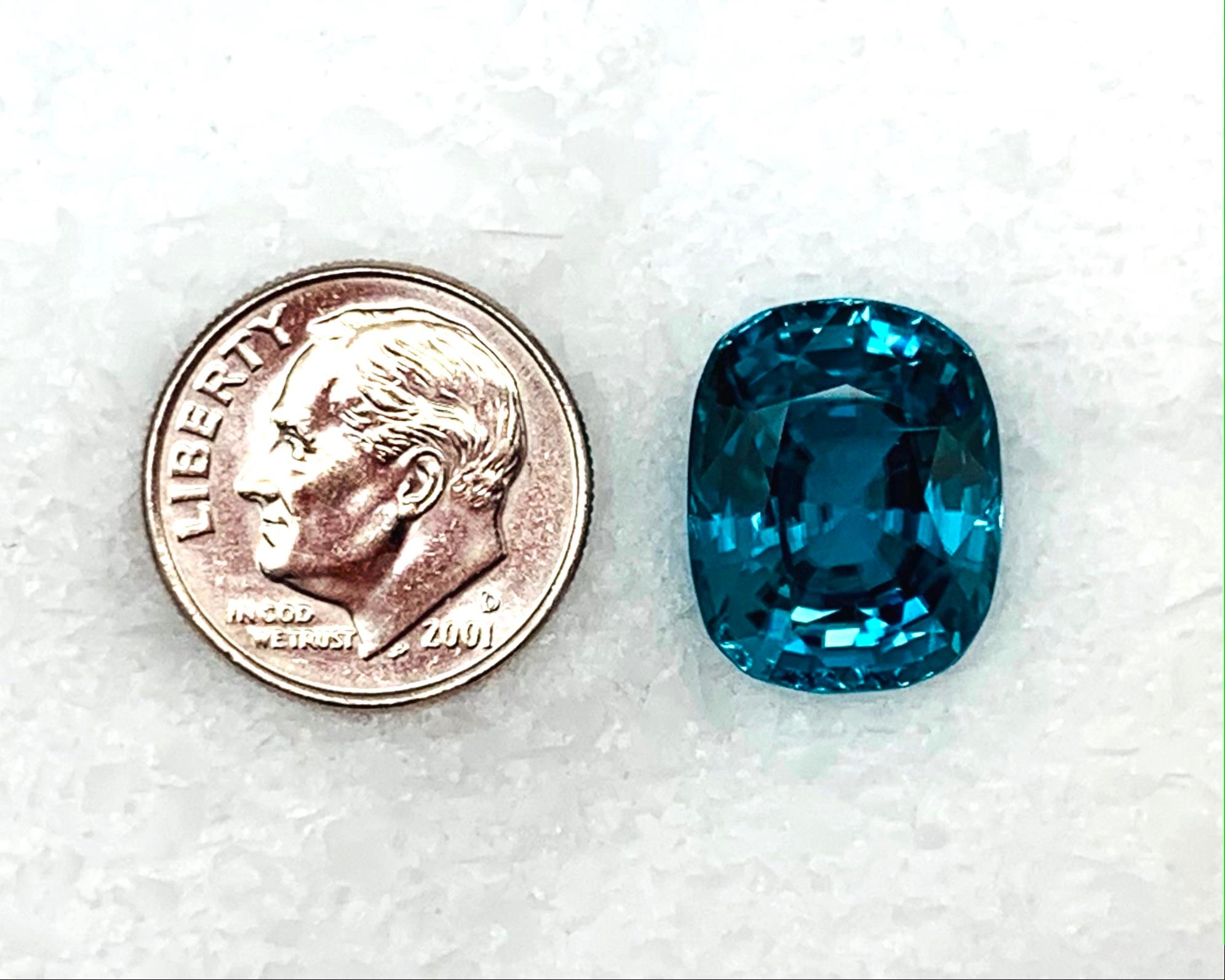 19.34 Carat Blue Zircon Cushion, Unset Loose Gemstone In New Condition For Sale In Los Angeles, CA