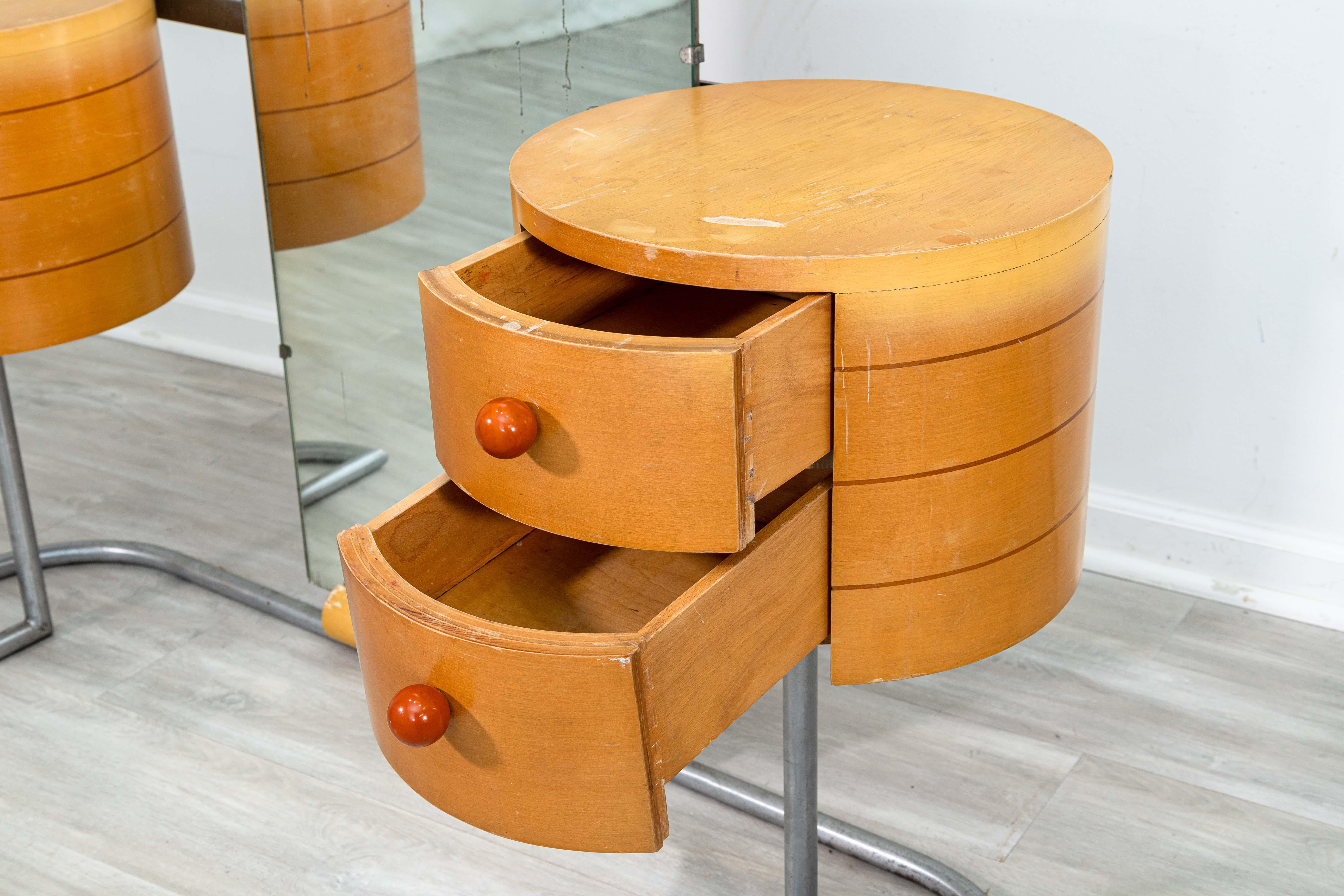 1934 Gilbert Rohde para Herman Miller Furniture Co. Tocador de tambor Mod con espejo en venta 4