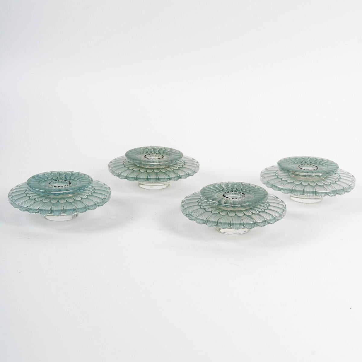 4 candleholders candlesticks 
