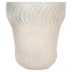1934 René Lalique - Vaso "Actinia", opalescente