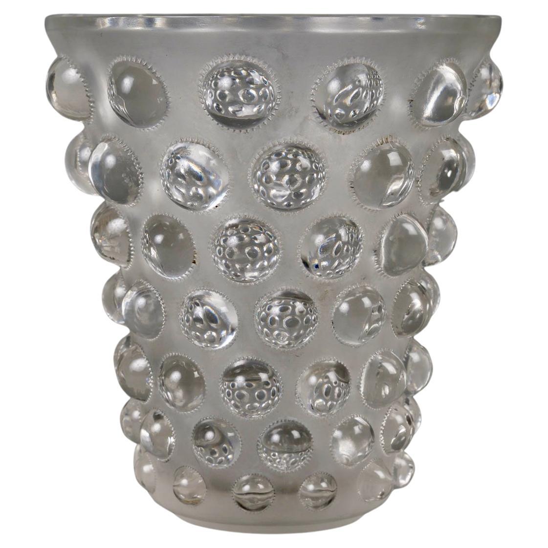 1934 René Lalique Art Deco Vase Bammako Bamako Glass