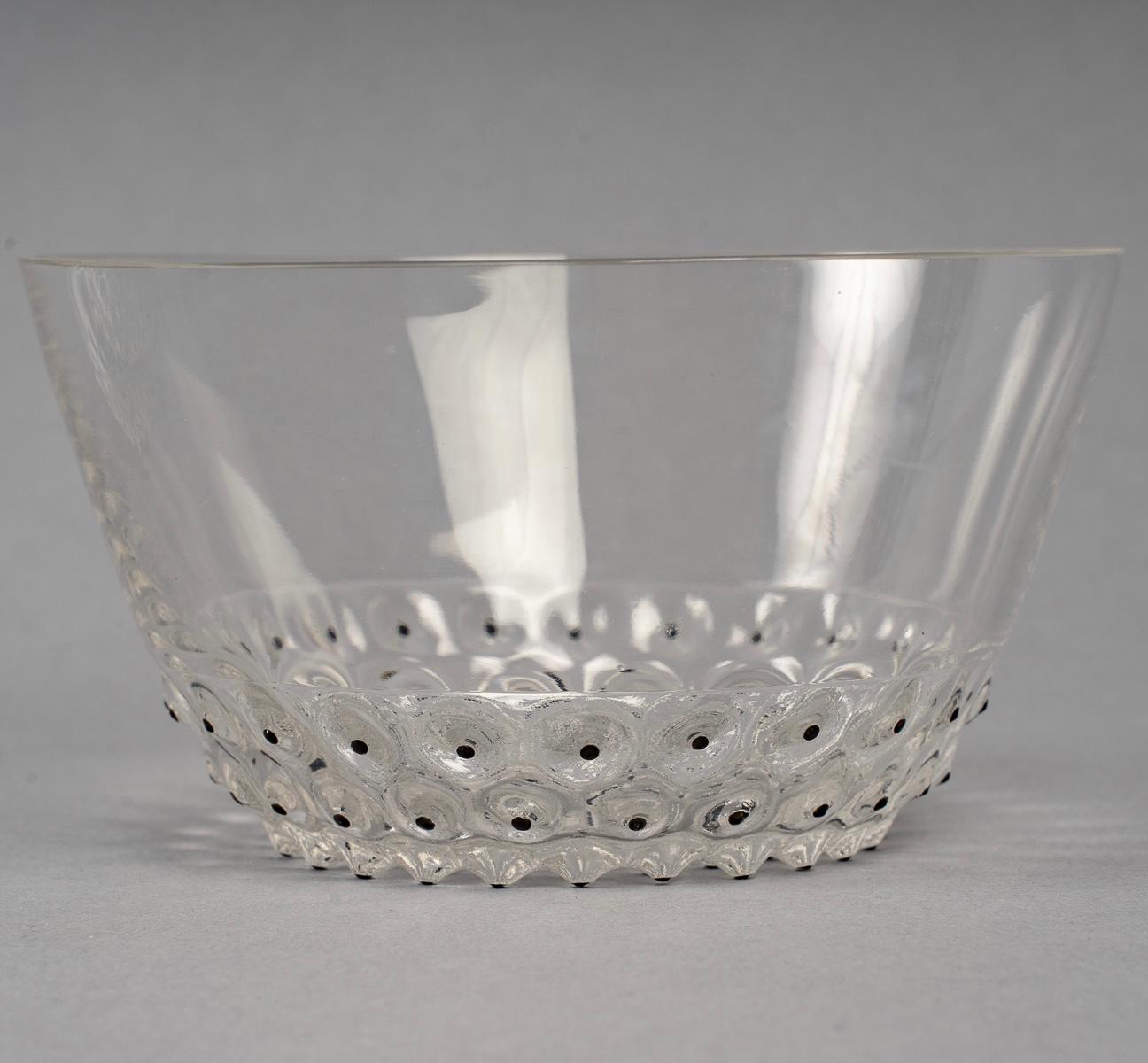 Molded 1934 René Lalique, Bowls Cups Cactus Clear Glass with Black Enamel, 3 Pieces For Sale
