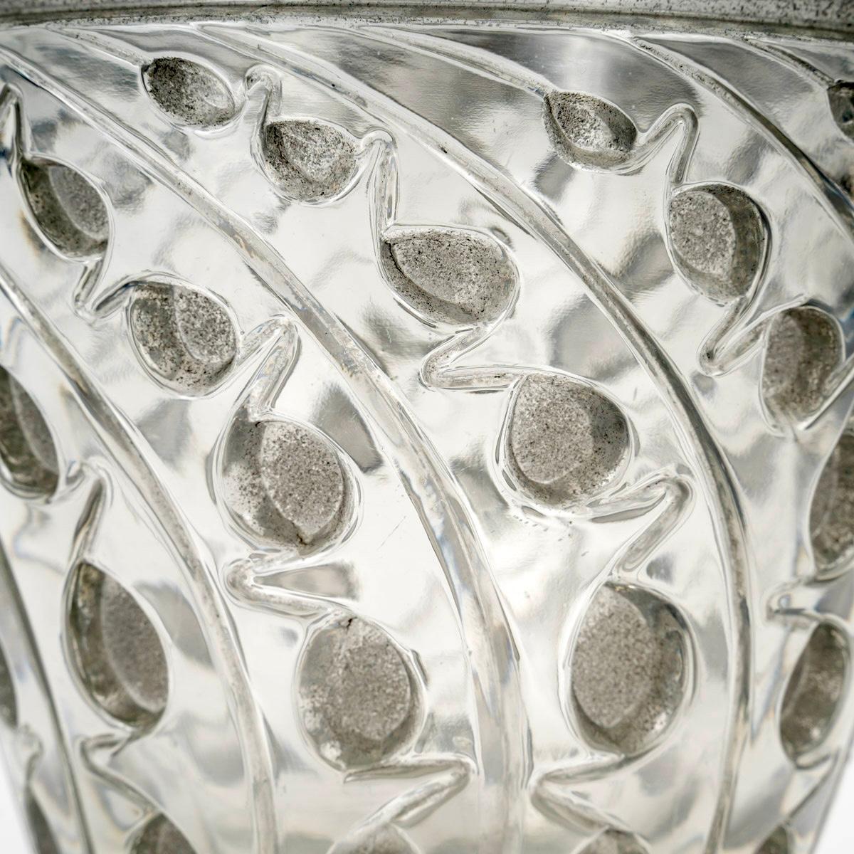 1934 René Lalique - Vase Art Deco Lemna Glas mit grauer Patina (Französisch)