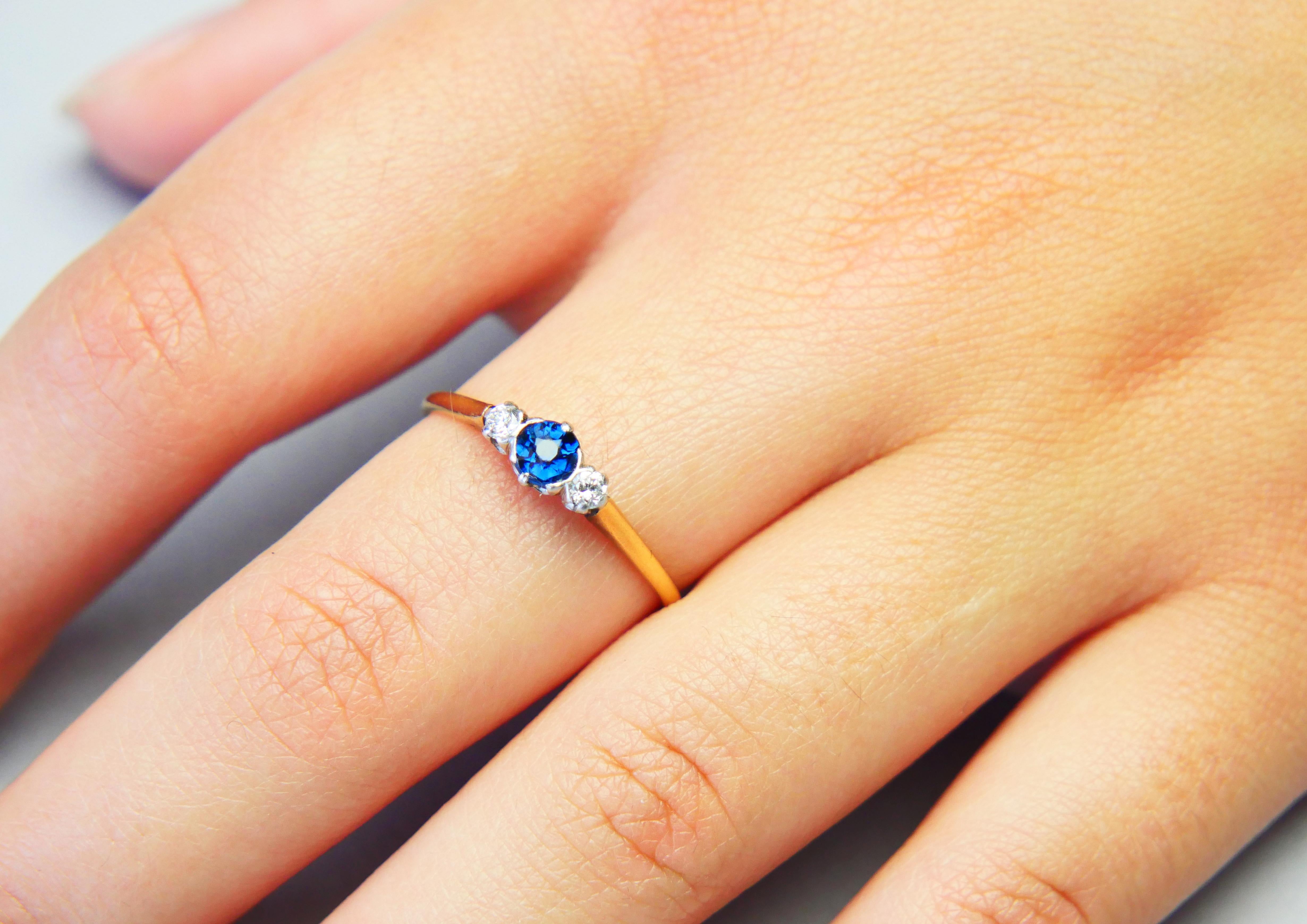 1934 Ring 3 stones 0.47 ct Sapphire Diamonds solid 18K Gold Ø US 8.75 / 1.6 gr 1