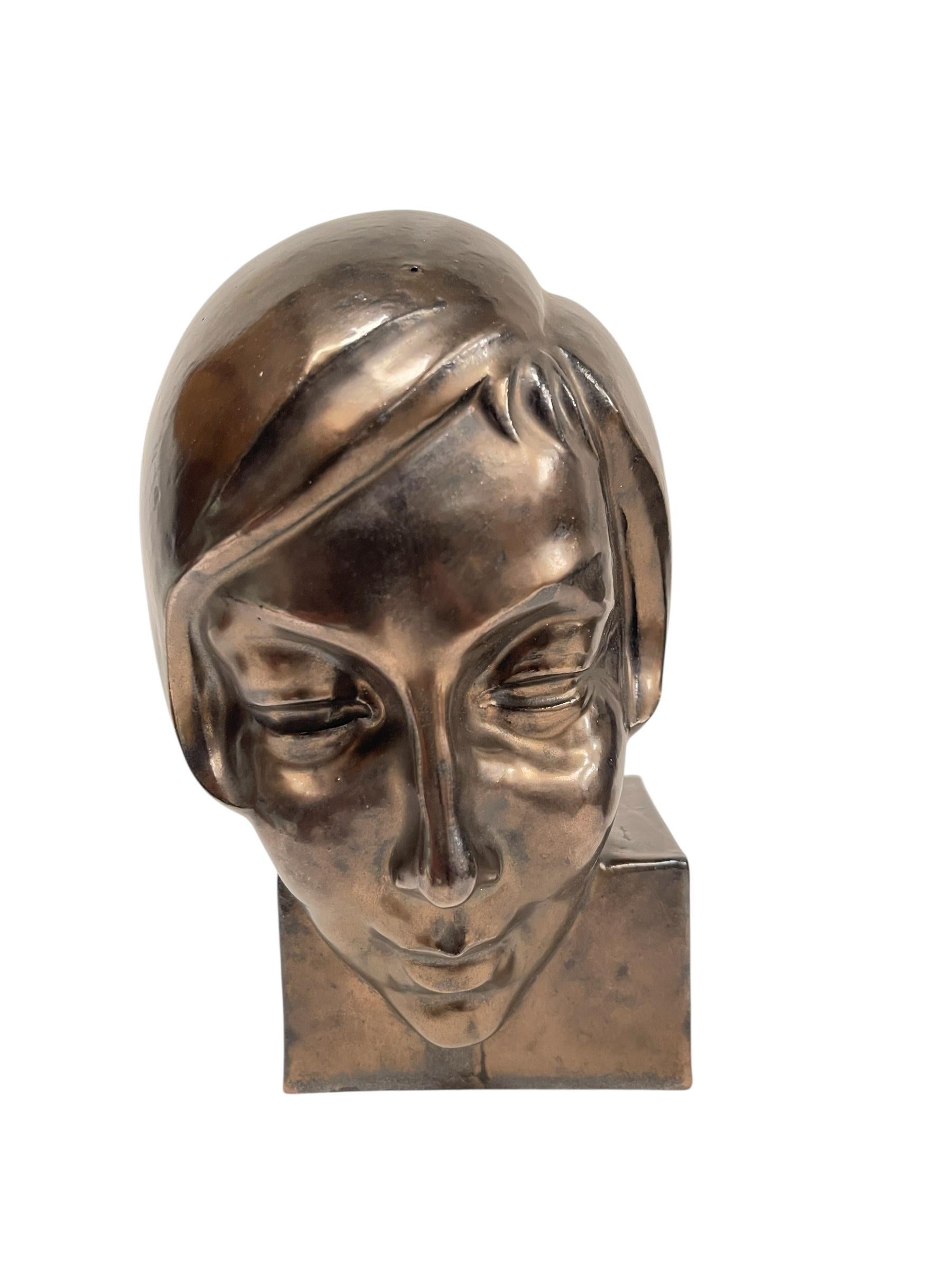 1934's  escultura cerámica 