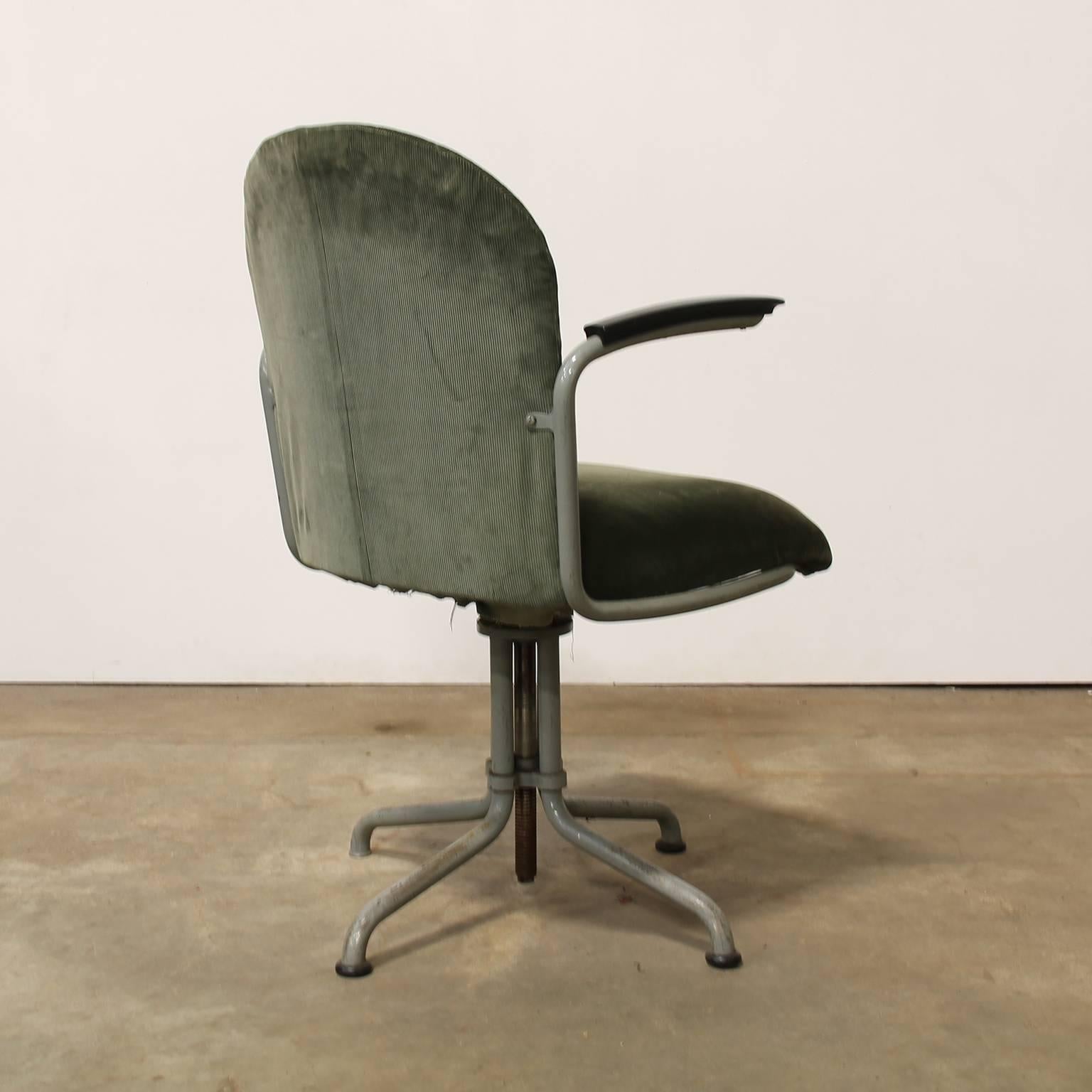 Mid-Century Modern 1935, W.H. Gispen by Gispen Culemborg, Office Chair 356, Rare Grey Base