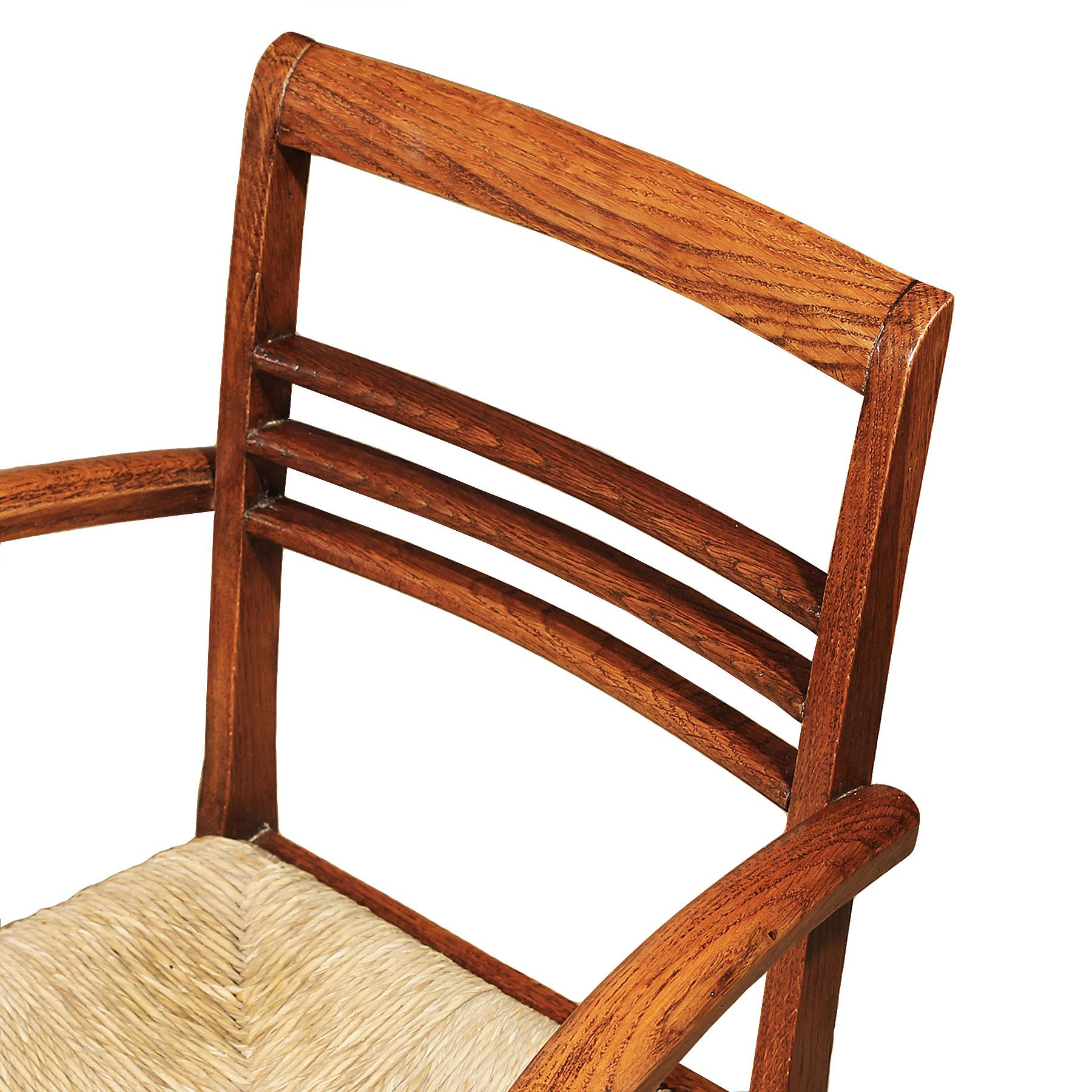 Set aus sechs Art-Déco-Brückensesseln aus Eiche, gewebtes Stroh, 1935-1940, Frankreich (Eichenholz) im Angebot
