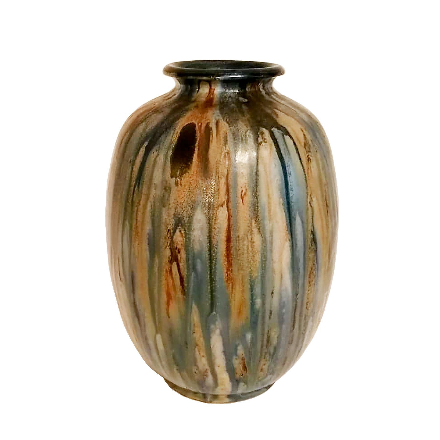 Grand vase en grès à glaçure salée avec un petit col. 
Marqué et signé : Guérin 1771j

Belgique:: Bouffioulx:: 1935-1940.