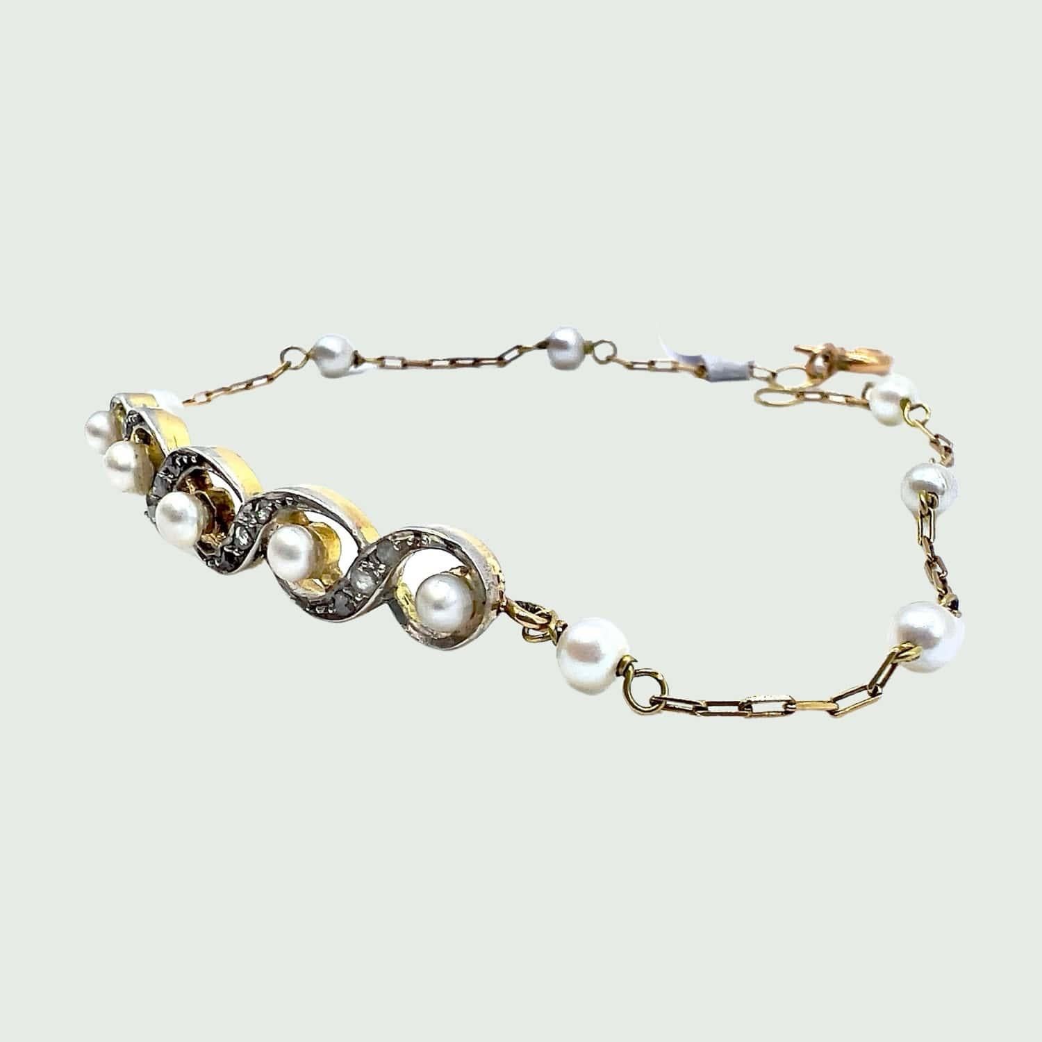 Bracelet Art déco de 1935 en or jaune et platine avec perles et diamants en vente 2