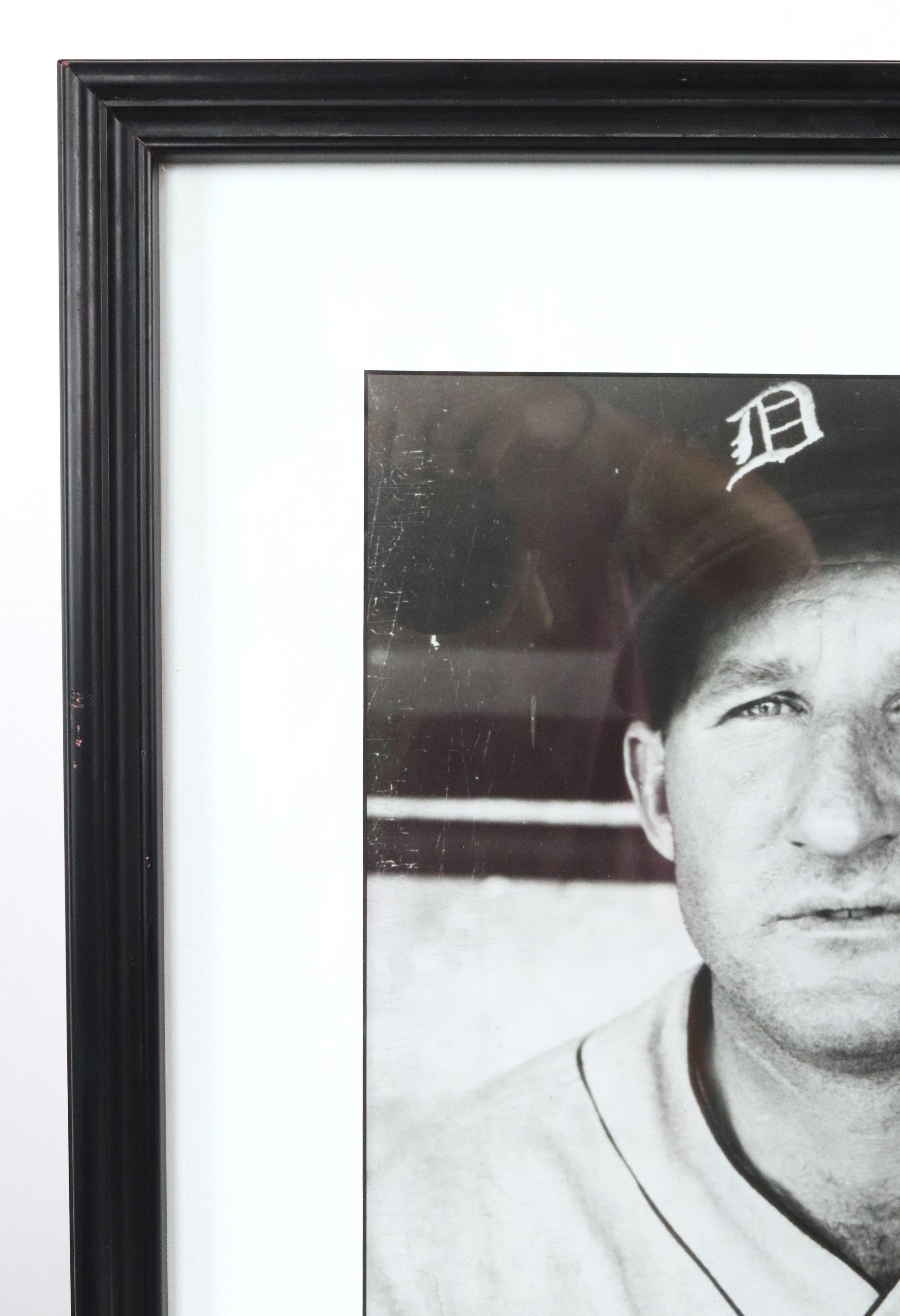 Mid-20th Century 1935 Framed Baseball Player Leon Goose Goslin Photograph For Sale