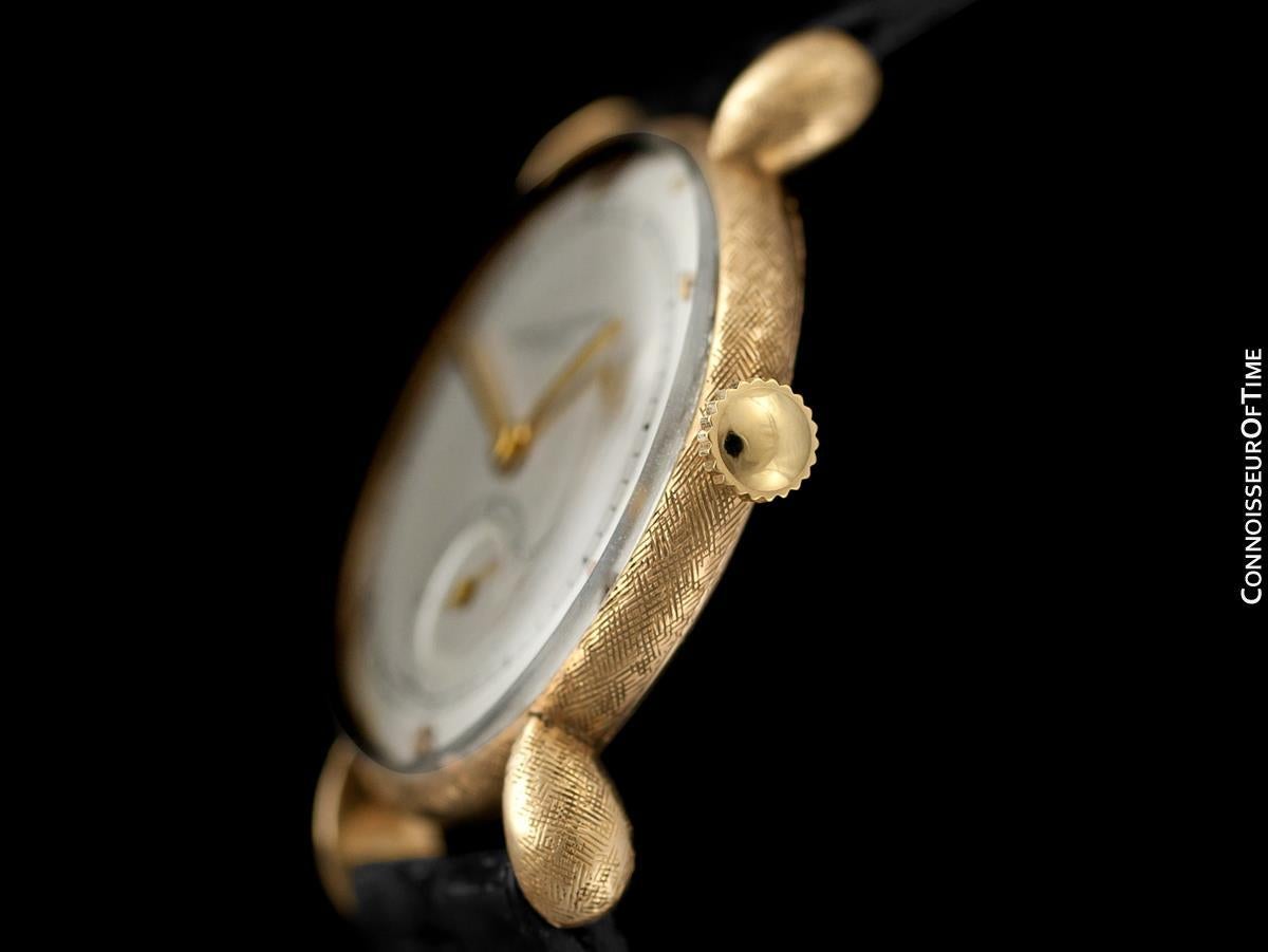 1935 Vacheron & Constantin Vintage Mens Tear Drop Watch - 18K Gold Herren im Angebot