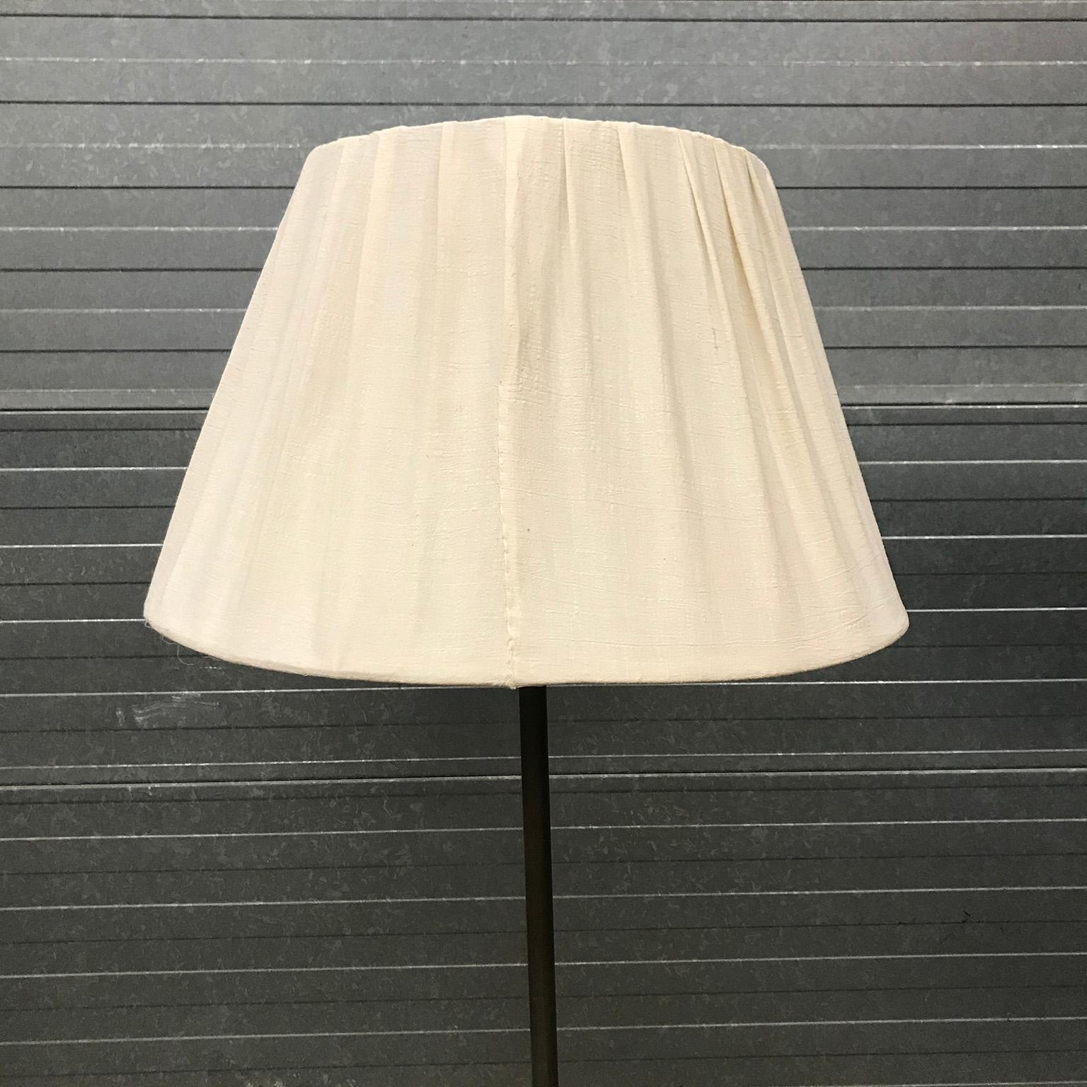 Mid-Century Modern 1935, W.H. Gispen Lamp 6004 or 640b in Fair Condition For Sale