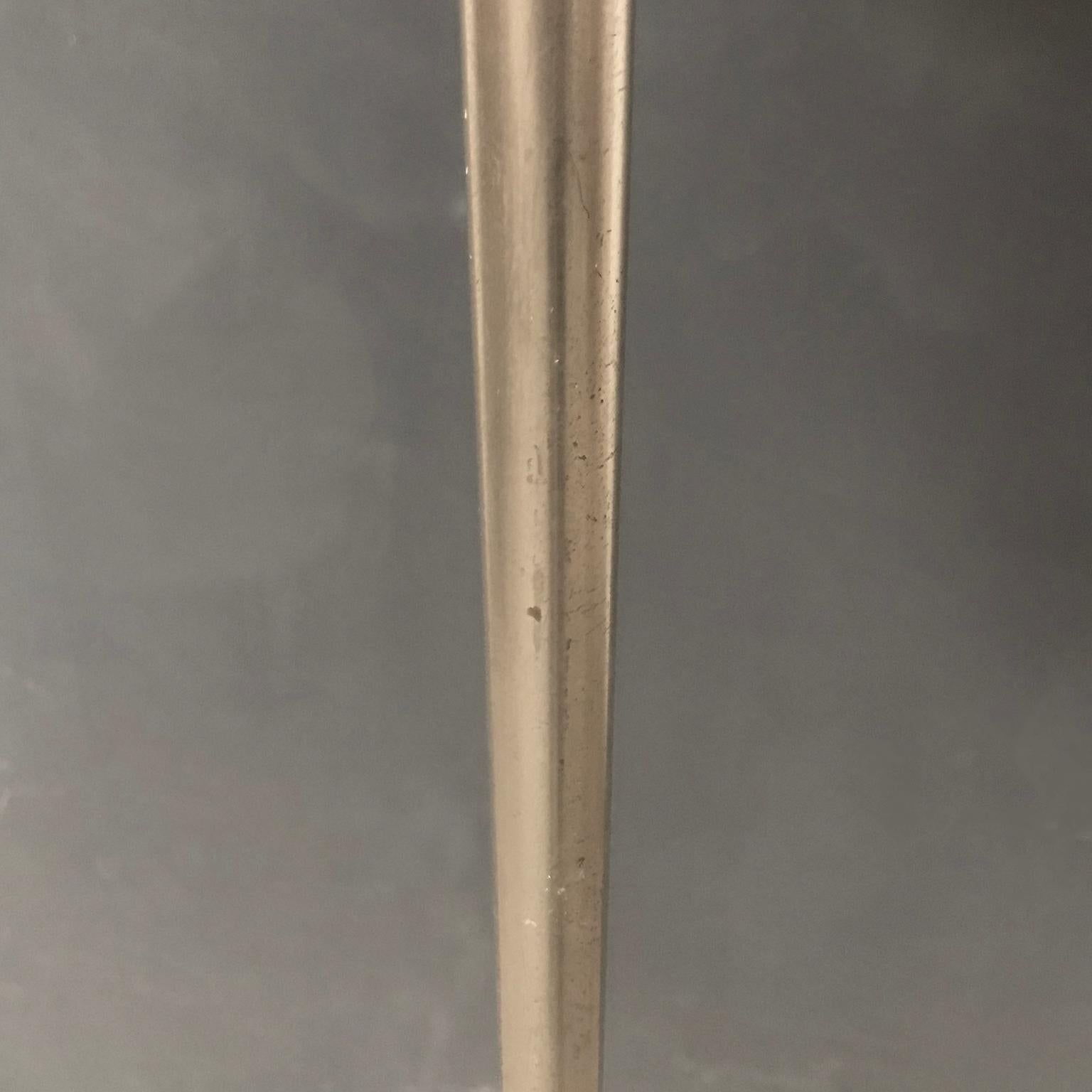 1935, W.H. Gispen-Lampe 6004 oder 640b in gutem Zustand im Angebot 1