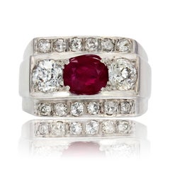 1935s Art Deco 1.40 Carat Ruby Diamonds Platinum Signet Ring