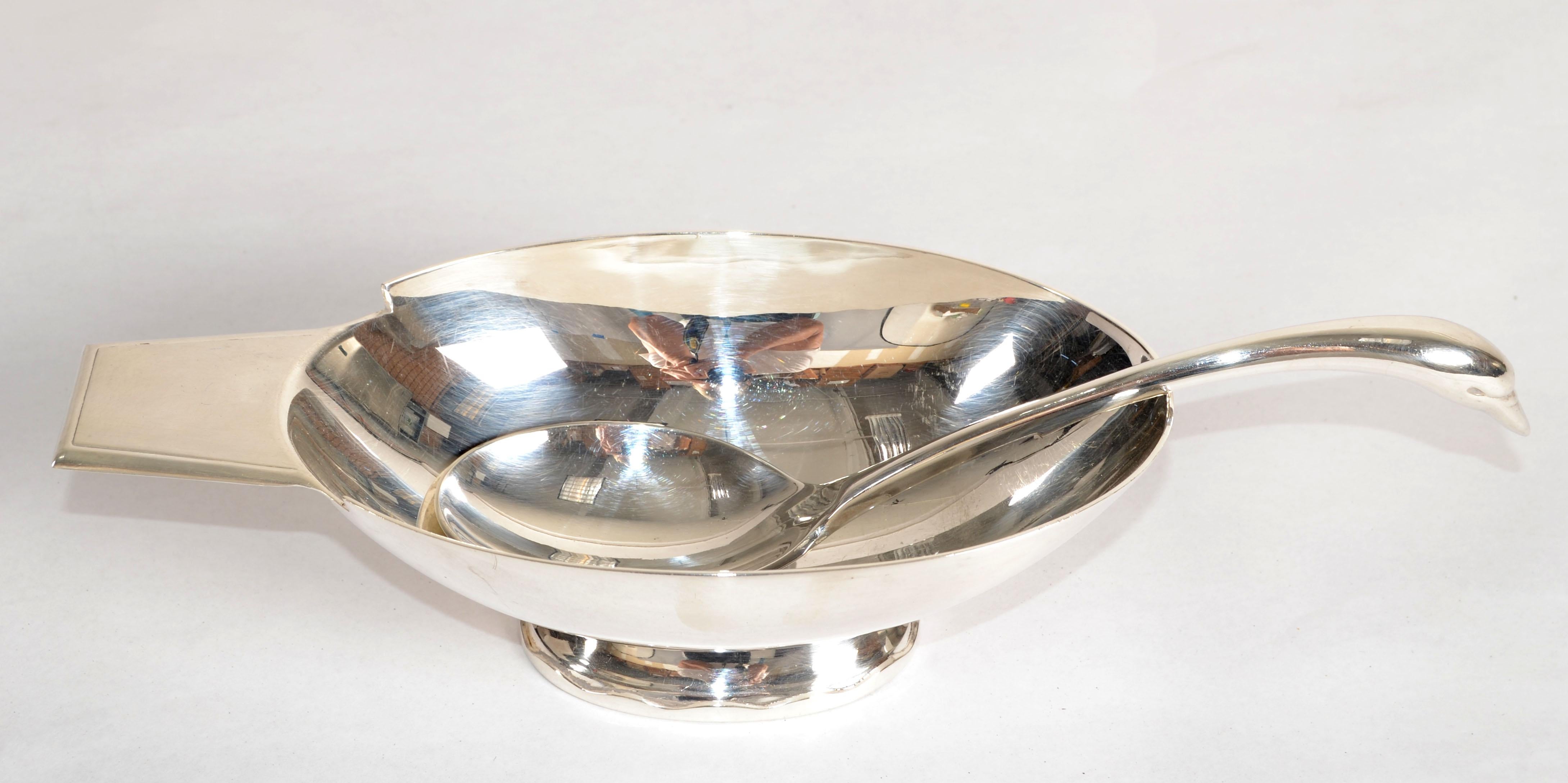 1935s Christofle France Gallia Silver Plate Sauceboat & Swan Ladle Art Deco For Sale 6