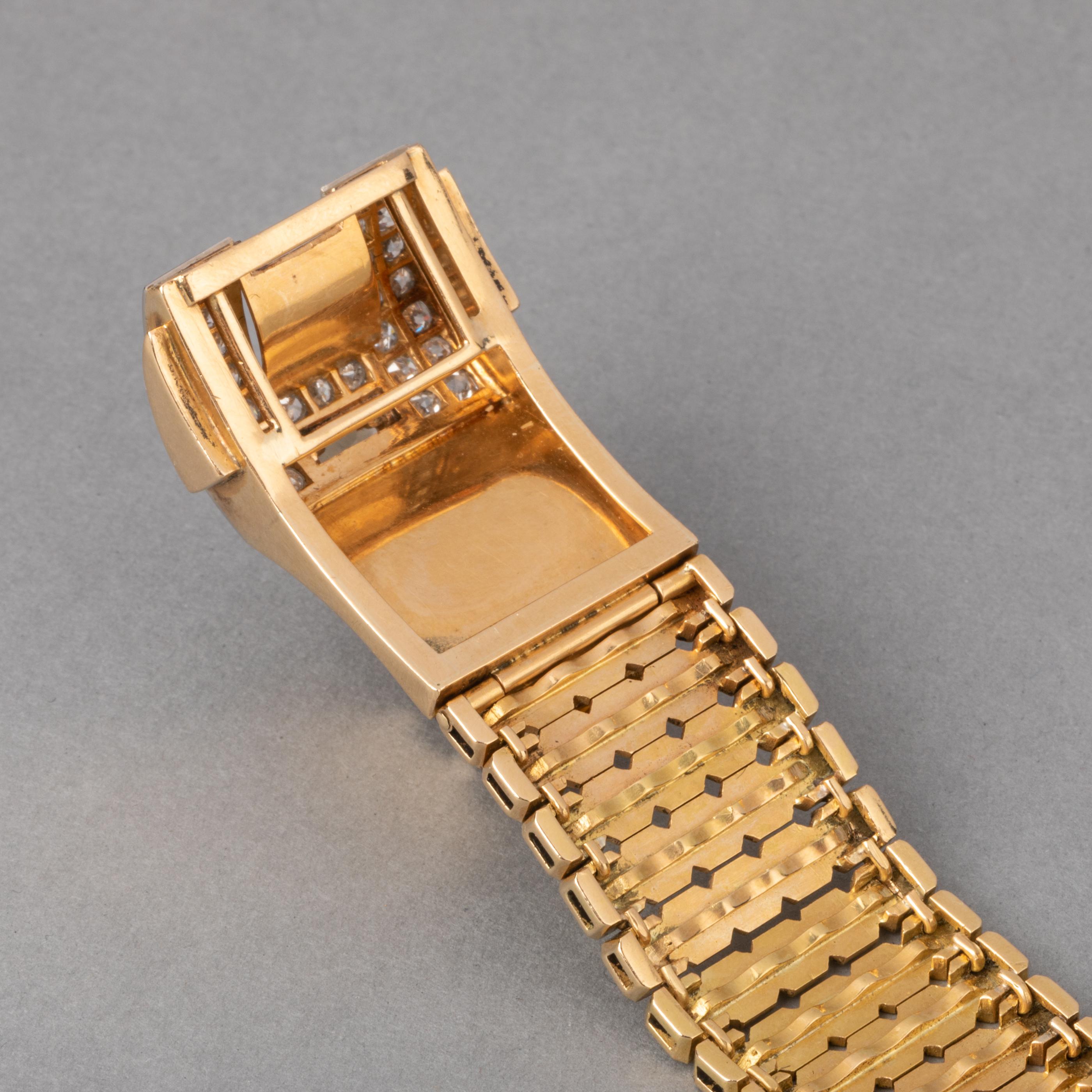 1935 Gold Diamonds and Citrines Bracelet For Sale 2