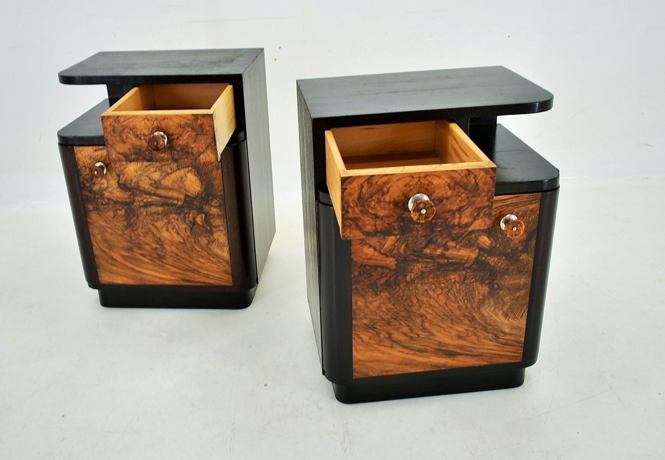 Wood 1935s Pair of Art Deco Bedside Tables, Czechoslovakia For Sale