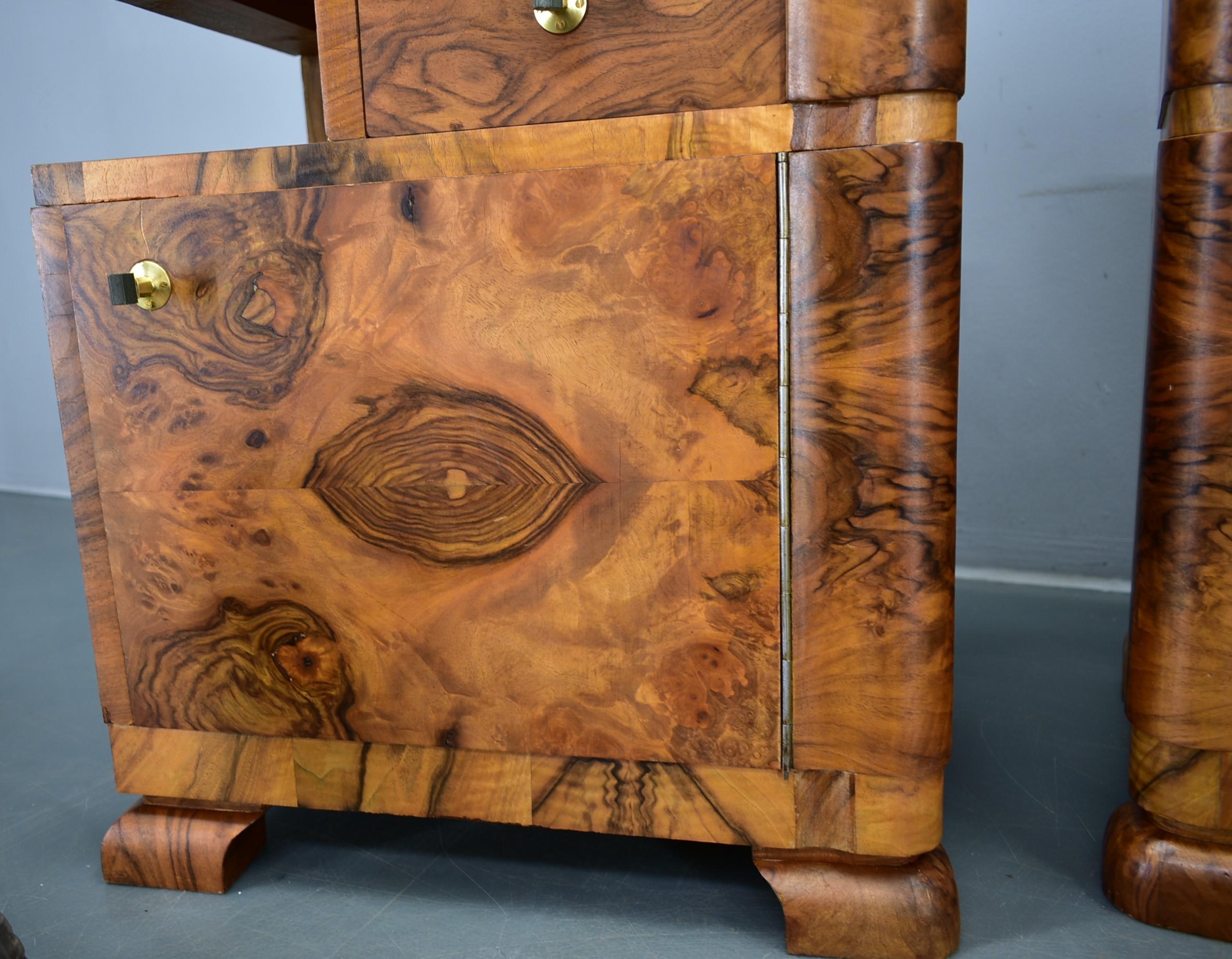 1935s Pair of Rare Art Deco Bedside Tables, Czechoslovakia For Sale 6