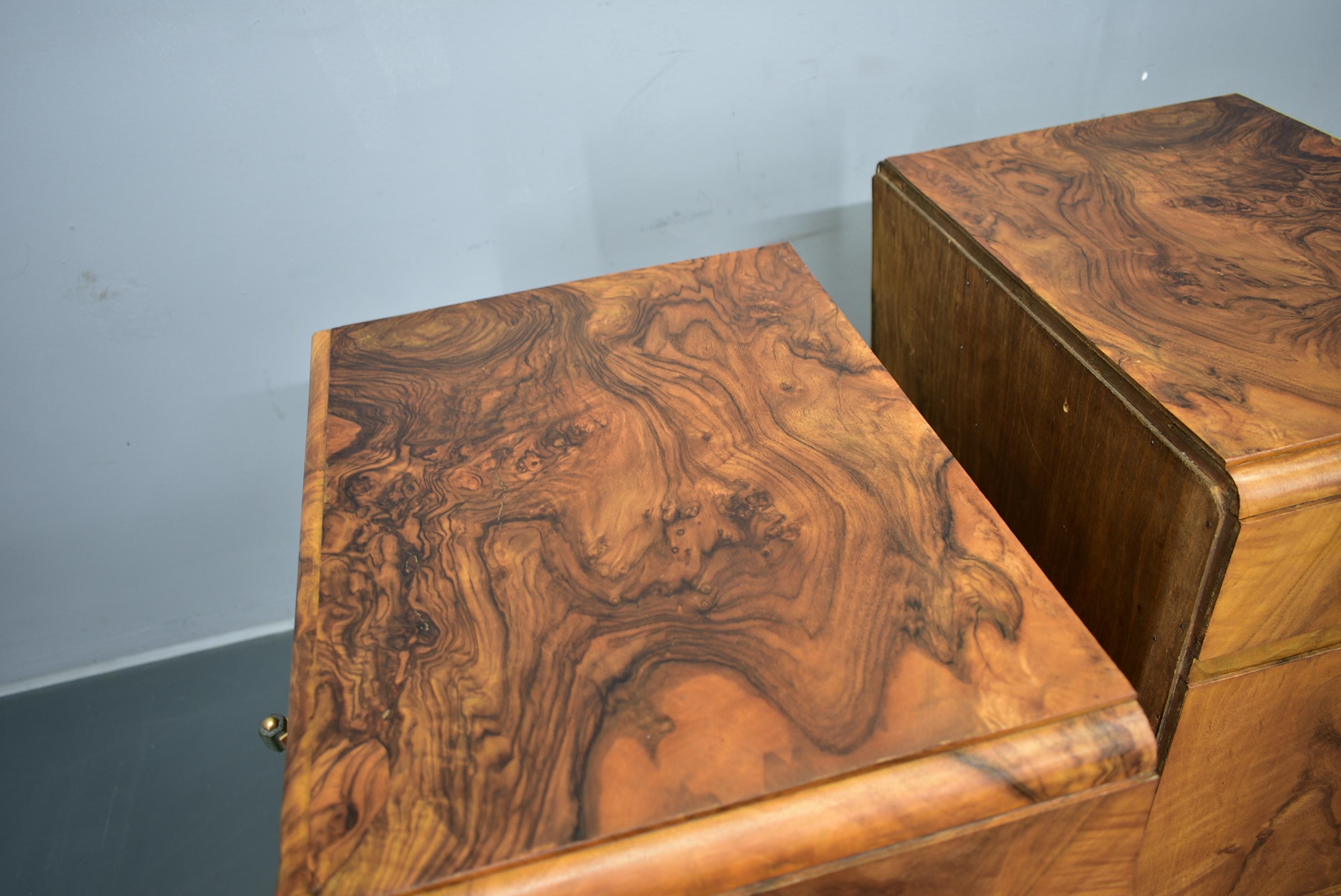 1935s Pair of Rare Art Deco Bedside Tables, Czechoslovakia For Sale 10