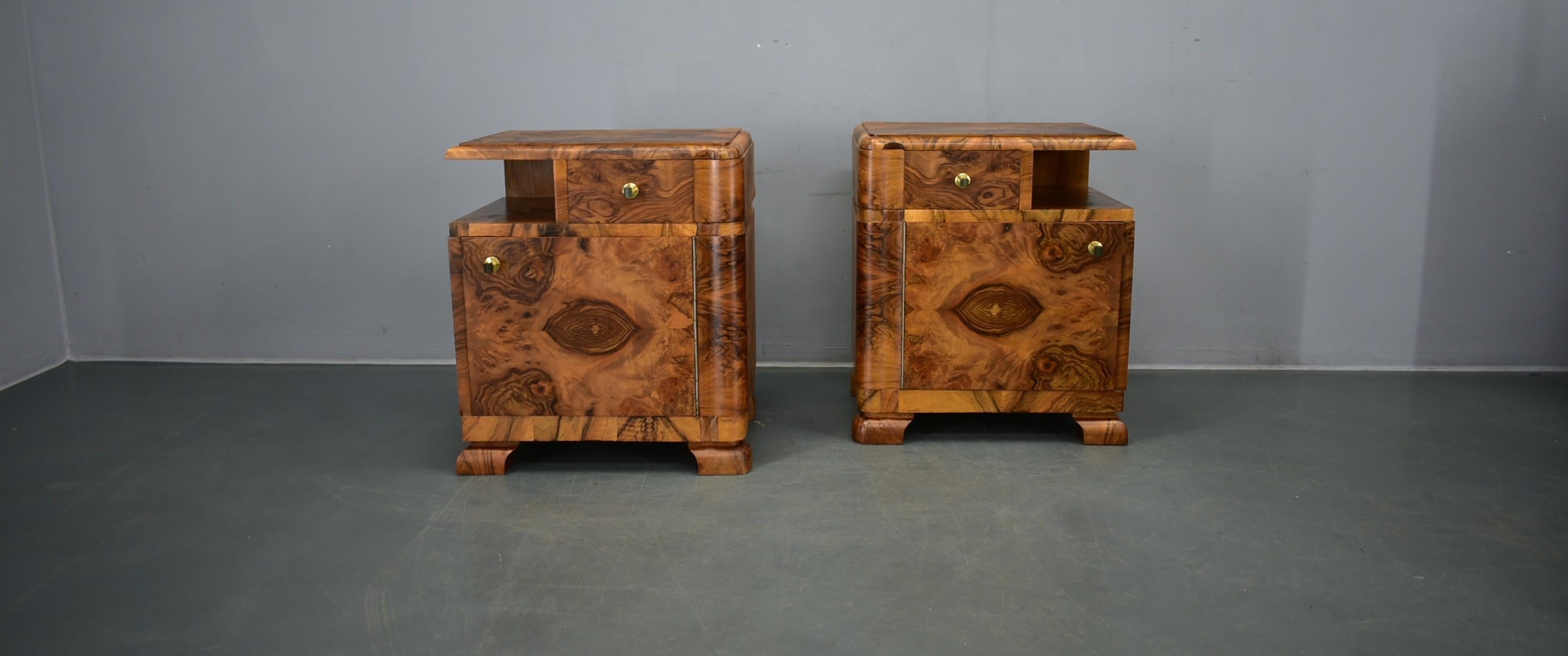 - good condition
- cleaned
- renovation oil used
- polished