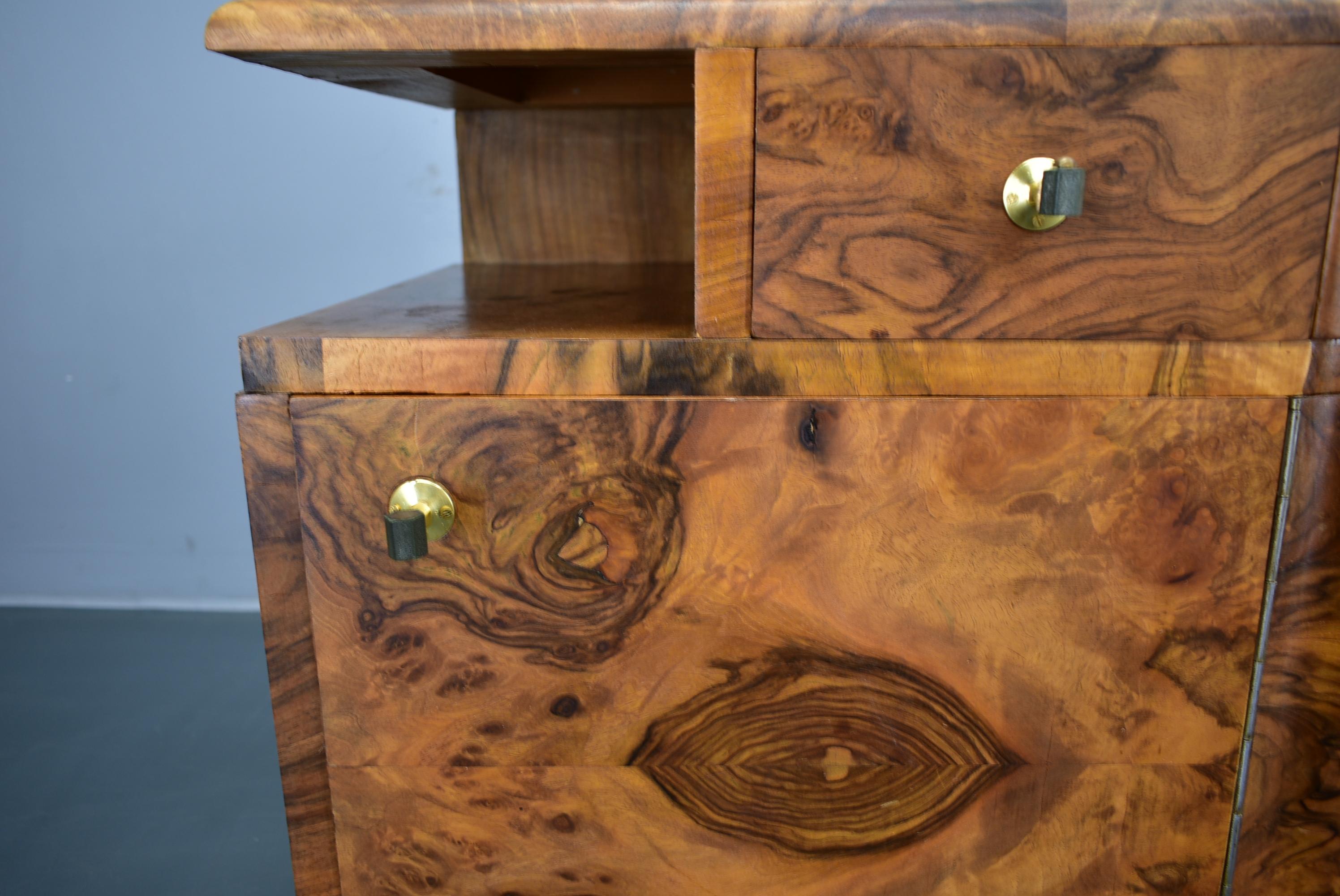 1935s Pair of Rare Art Deco Bedside Tables, Czechoslovakia For Sale 3