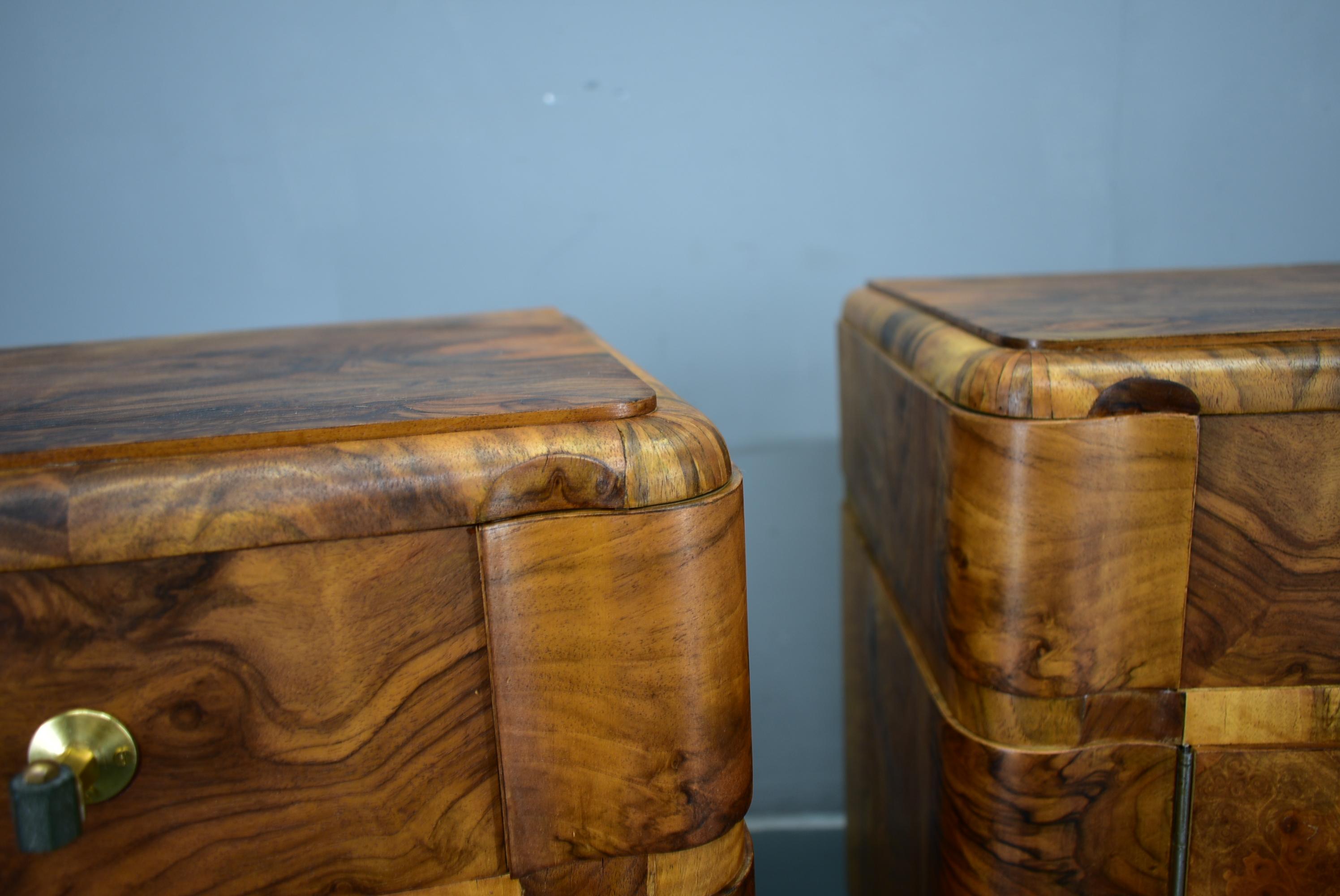 1935s Pair of Rare Art Deco Bedside Tables, Czechoslovakia For Sale 4