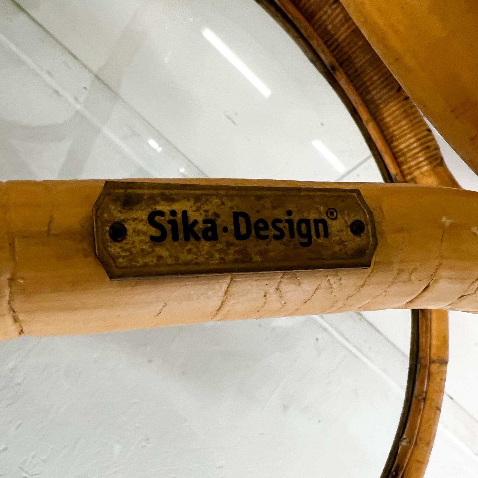 1936 Arne Jacobsen for Sika-Design Natural Rattan Charlottenborg Table For Sale 4
