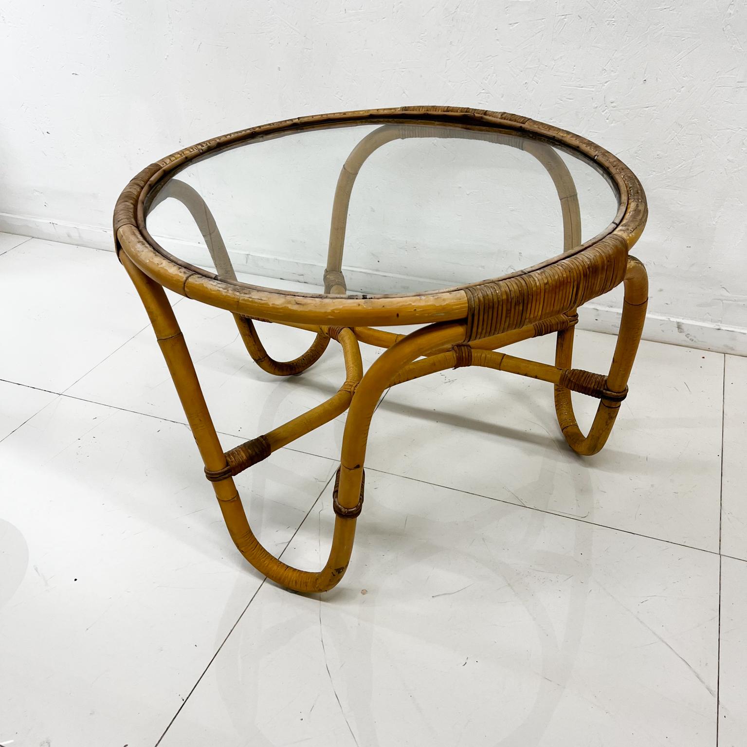 Danois Table en rotin naturel Charlottenborg d'Arne Jacobsen pour Sika-Design de 1936 en vente