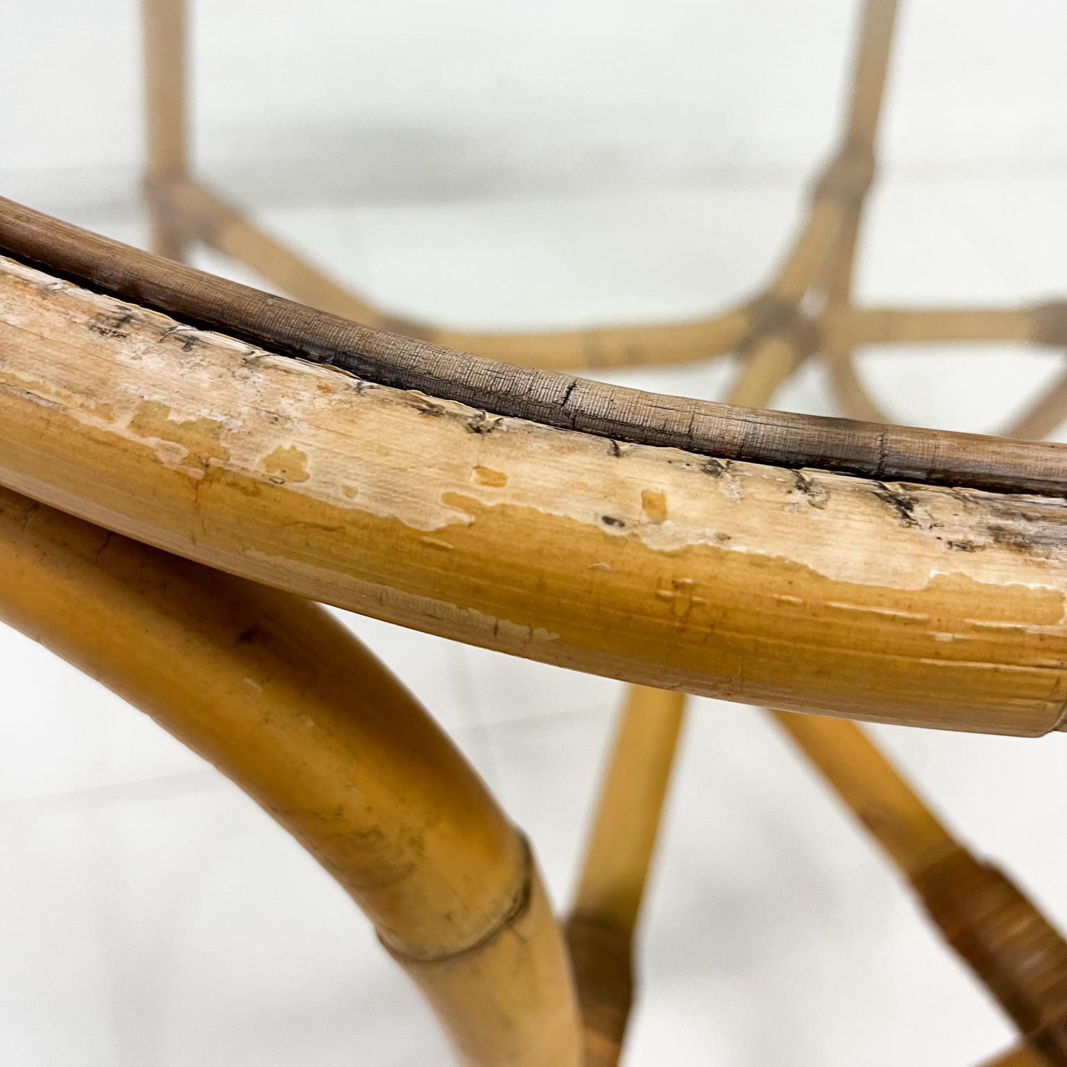 Milieu du XXe siècle Table en rotin naturel Charlottenborg d'Arne Jacobsen pour Sika-Design de 1936 en vente
