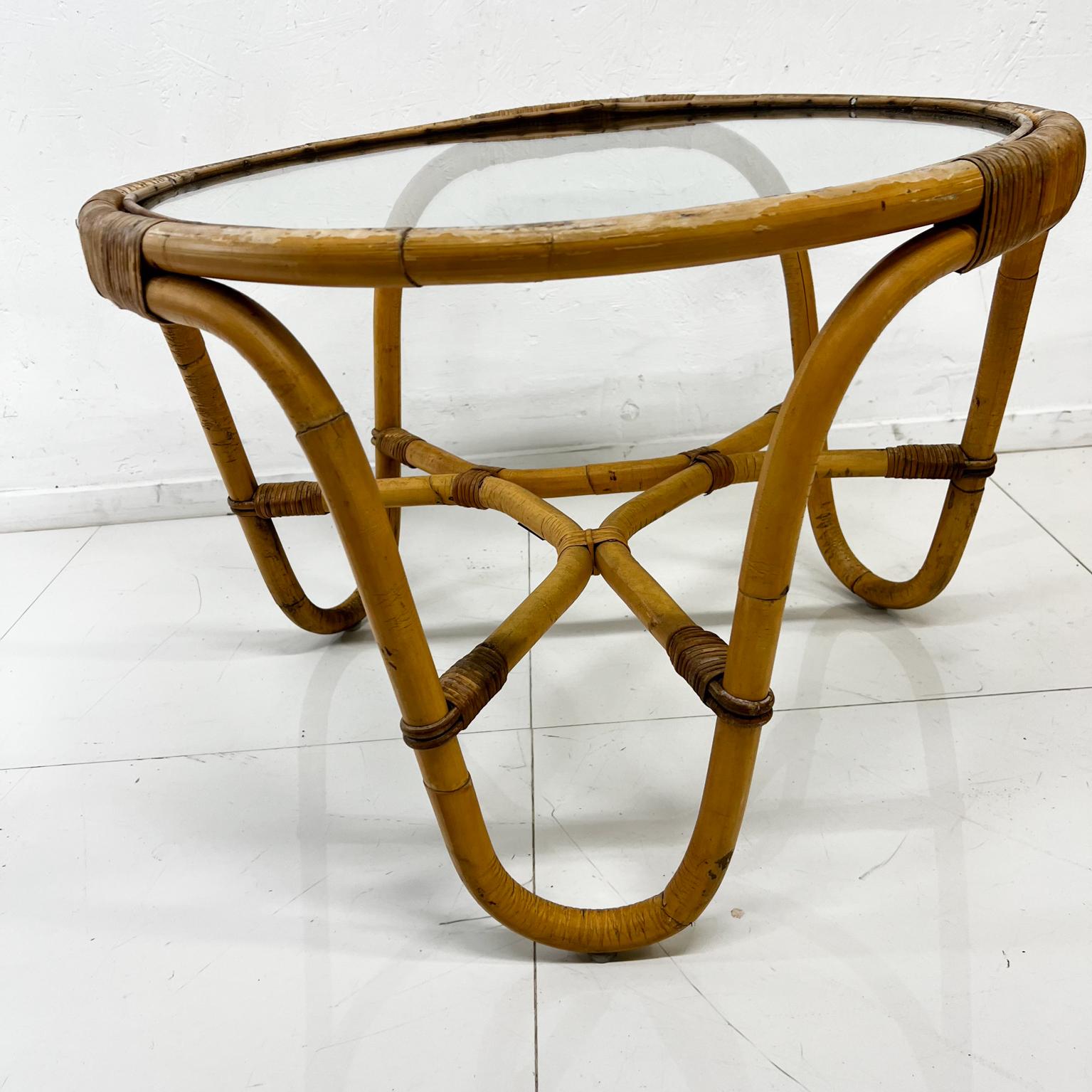 Mid-20th Century 1936 Arne Jacobsen for Sika-Design Natural Rattan Charlottenborg Table For Sale