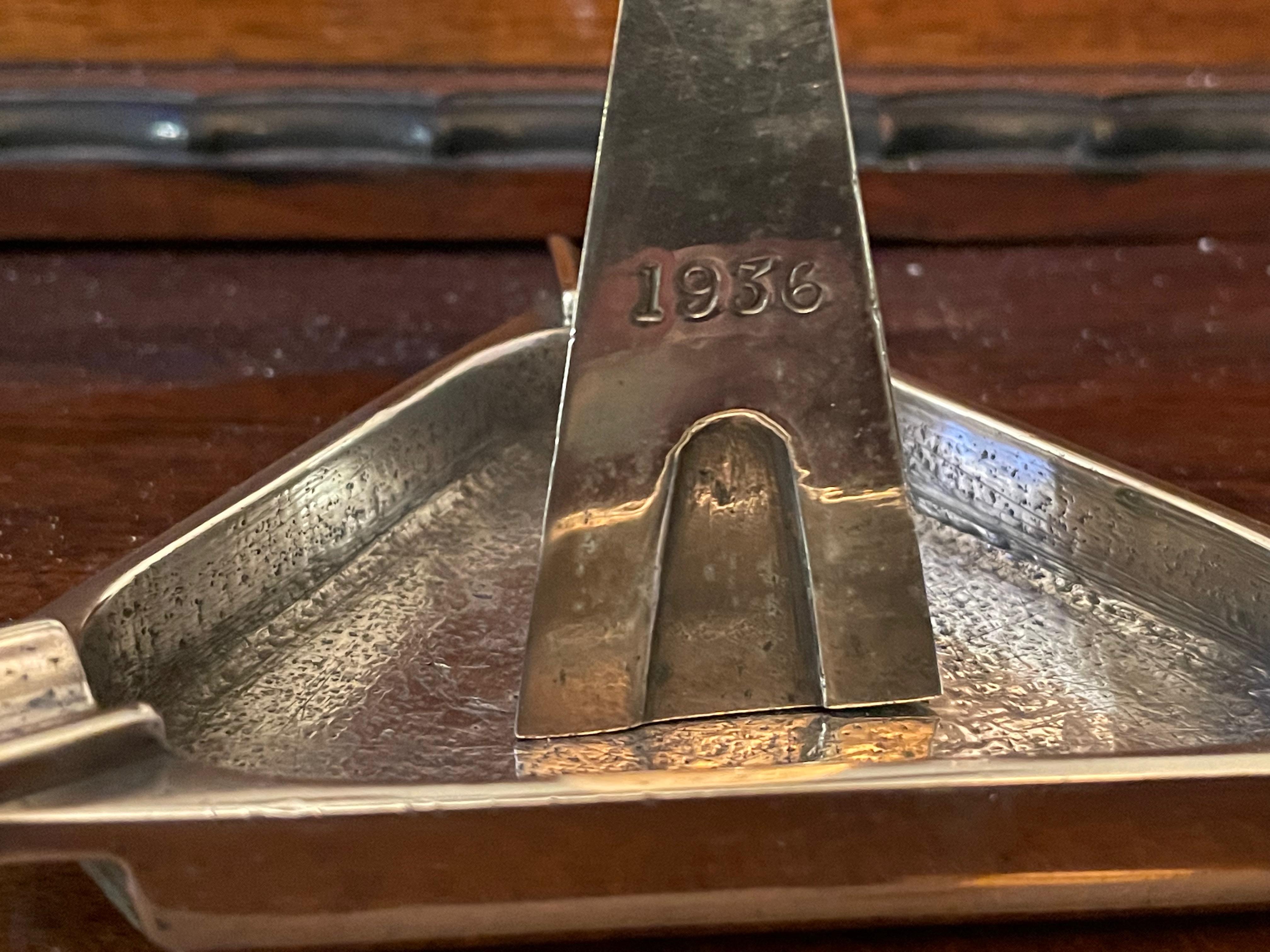 Mid-20th Century 1936 Art Deco Trophy Propeller Airplane Ash Tray