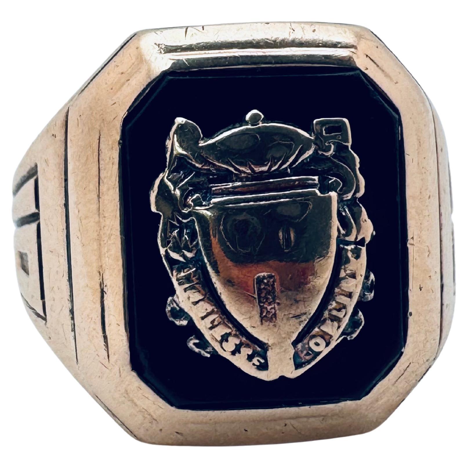 **1936 Anello di classe in oro giallo 10 carati con onice nero**